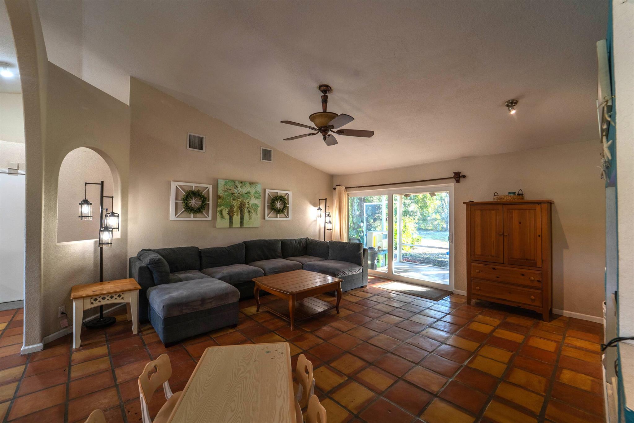 18726 50th St Loxahatchee, FL 33470