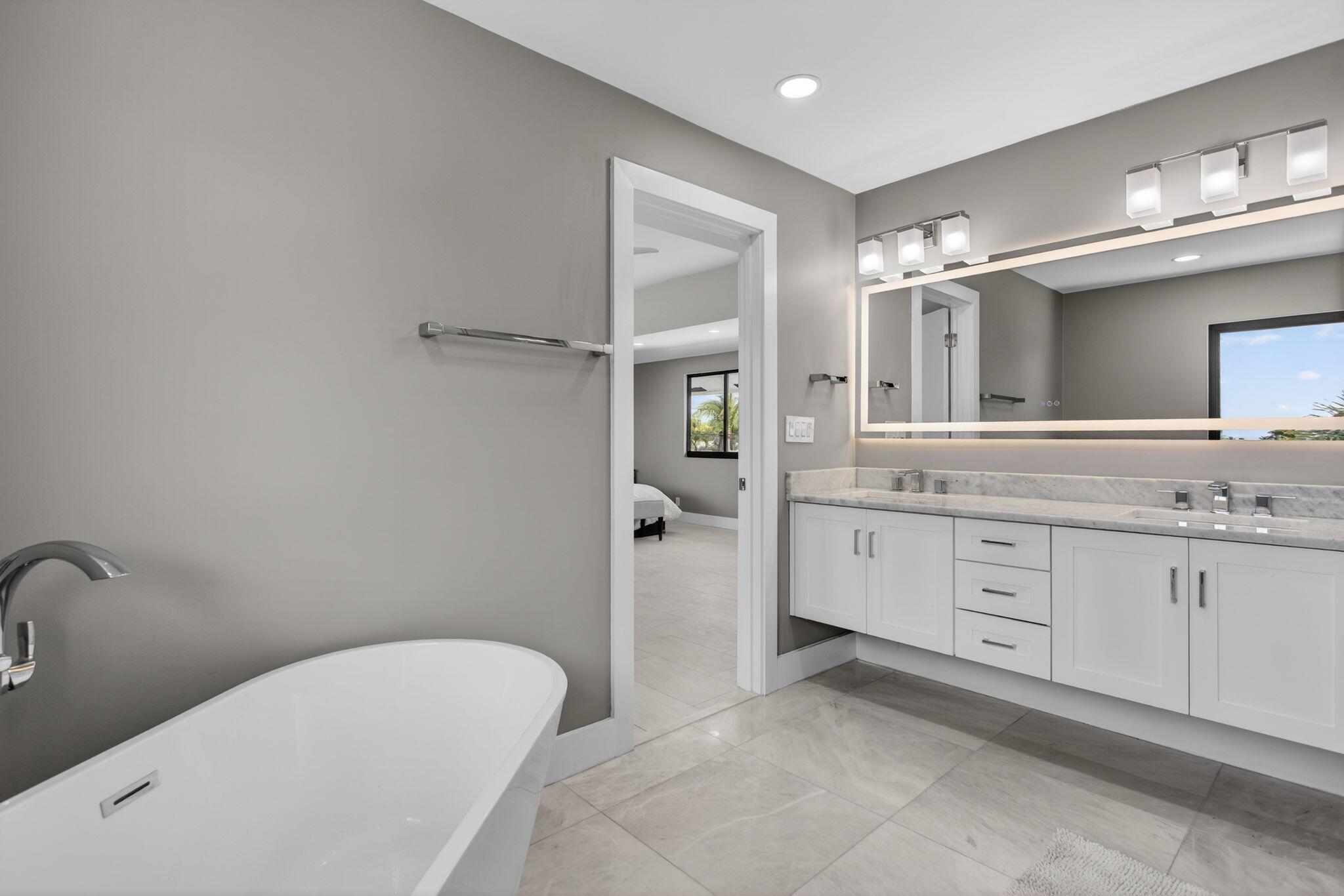 491 SE 15th Ave Pompano Beach, FL 33060