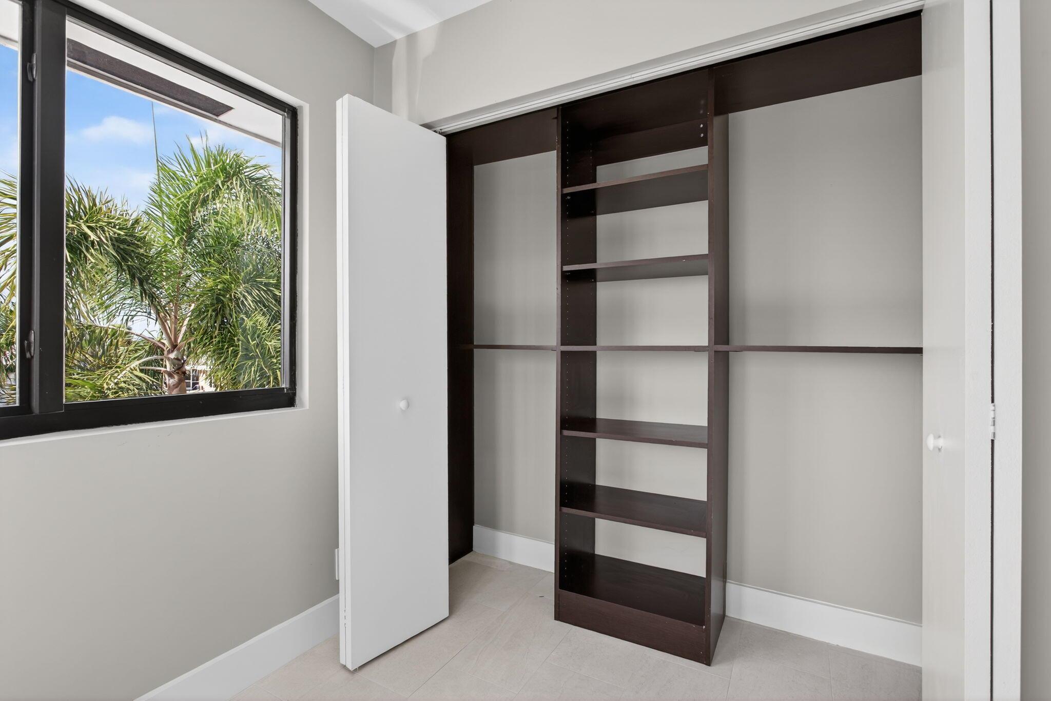 491 SE 15th Ave Pompano Beach, FL 33060