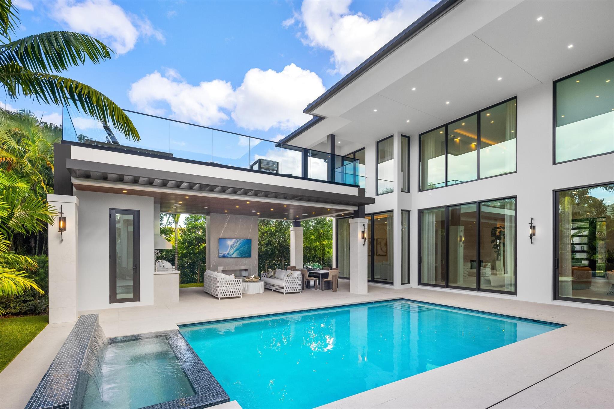 2498 Queen Palm Rd Boca Raton, FL 33432