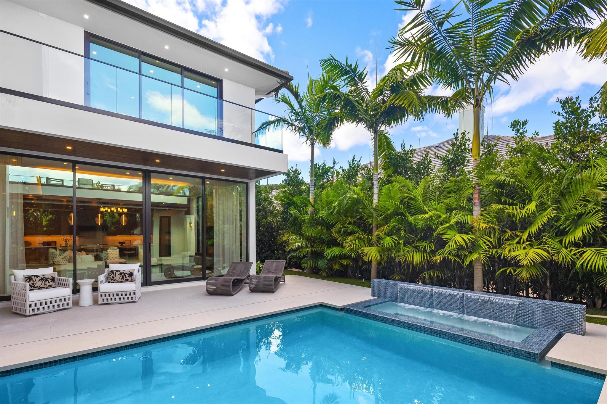 2498 Queen Palm Rd Boca Raton, FL 33432