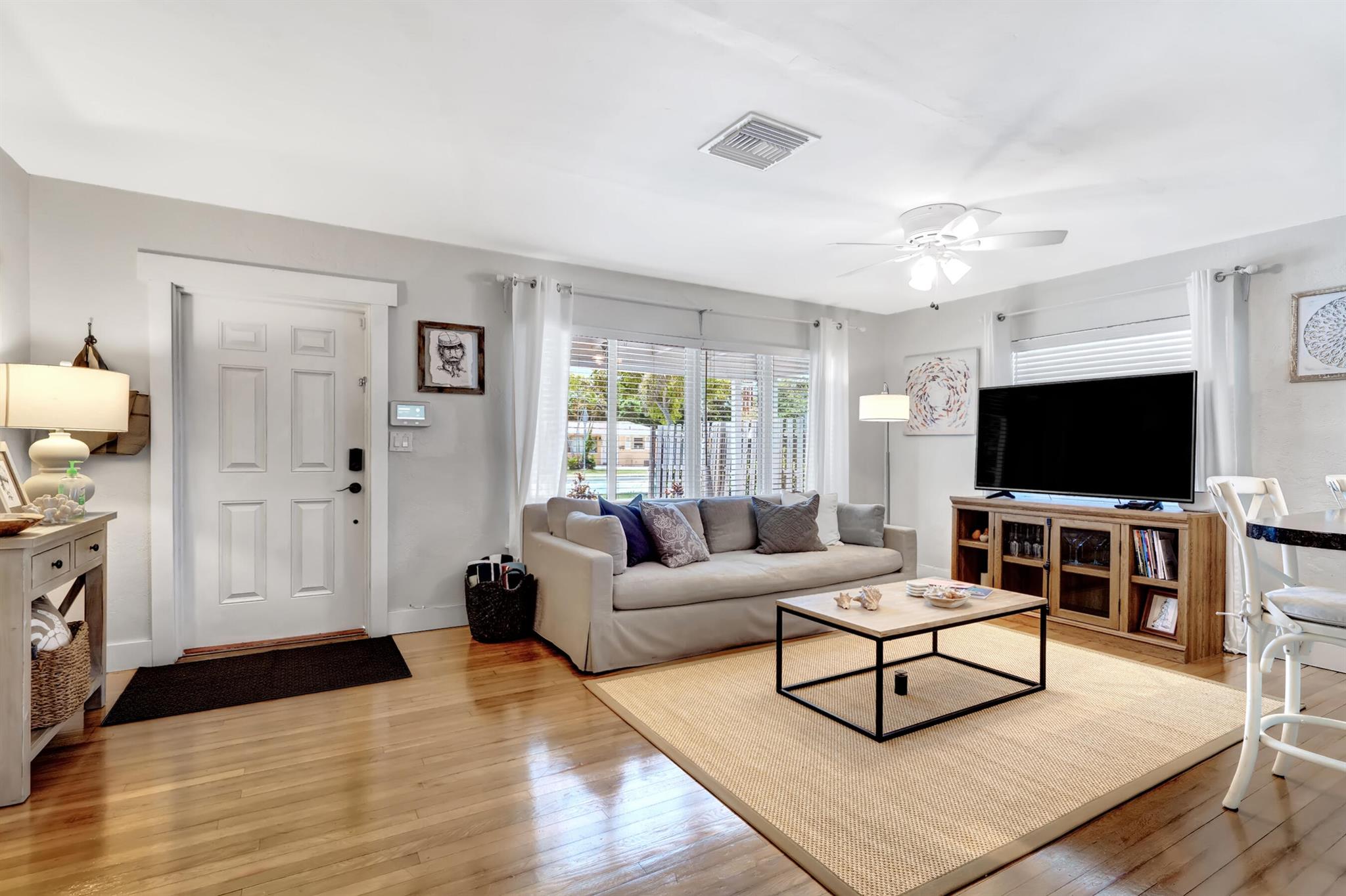 6410 S Olive Ave West Palm Beach, FL 33405