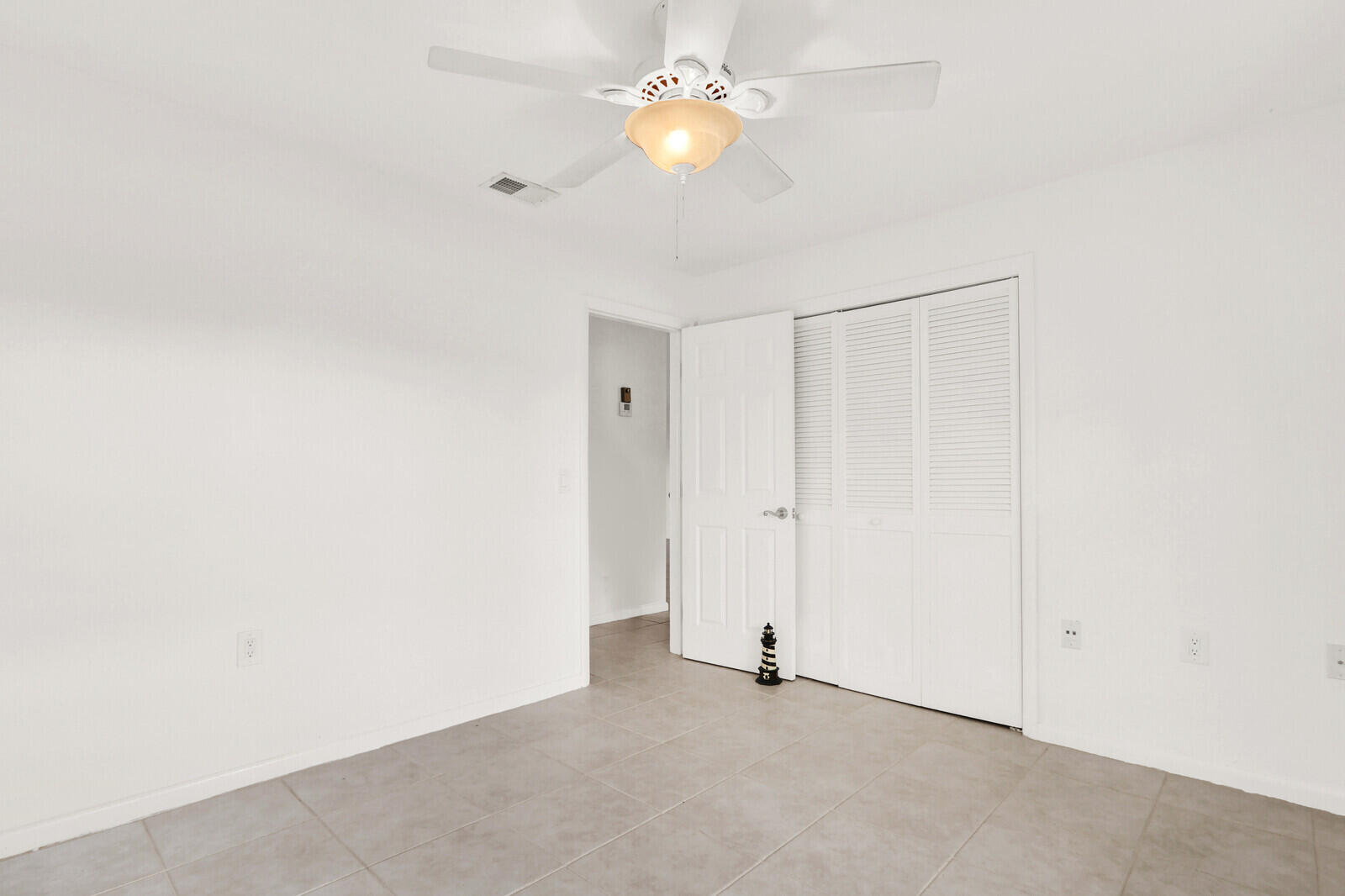 3 SE Paddock Tequesta, FL 33469