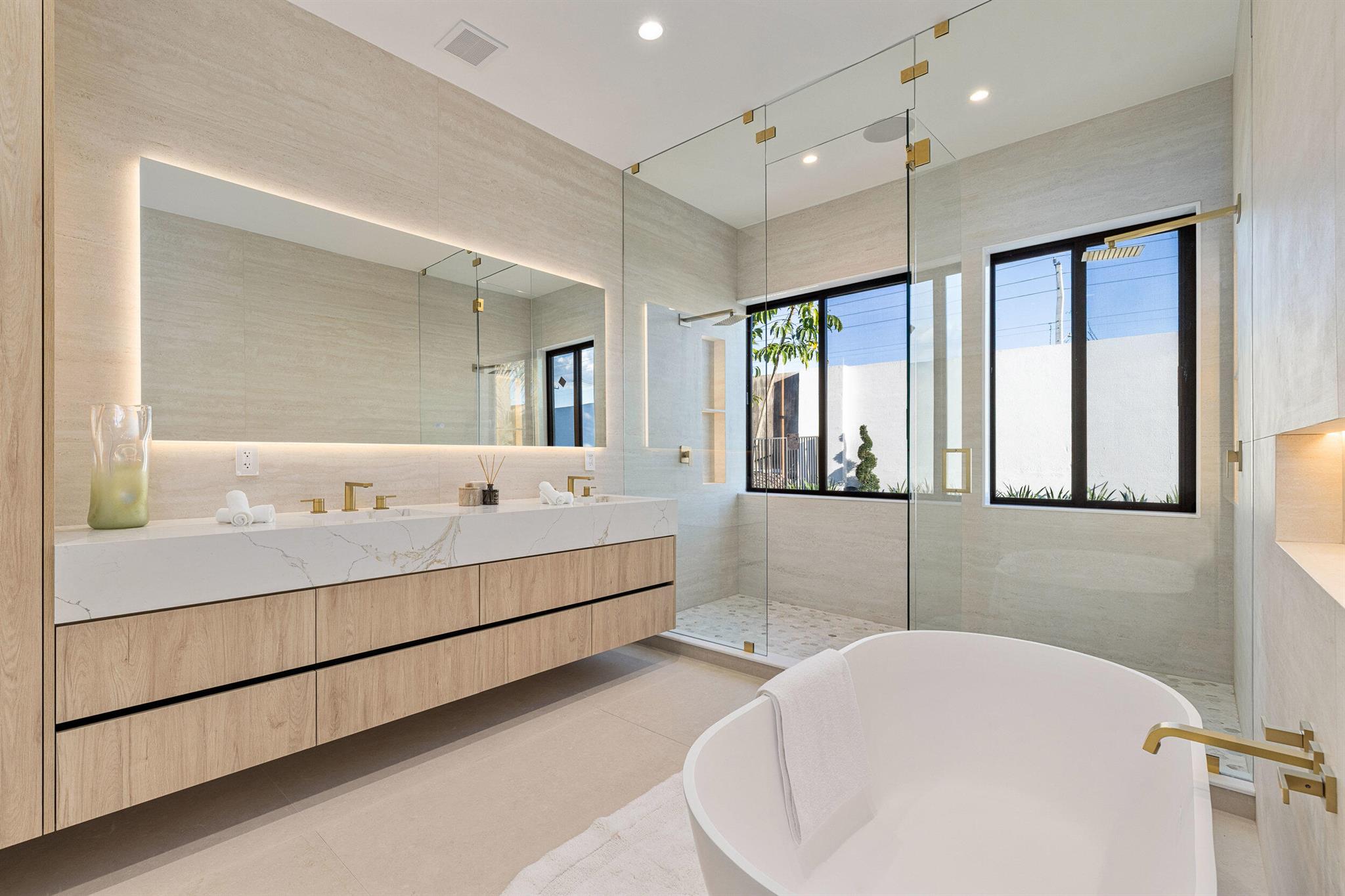 1740 SW 2nd Ave Boca Raton, FL 33432