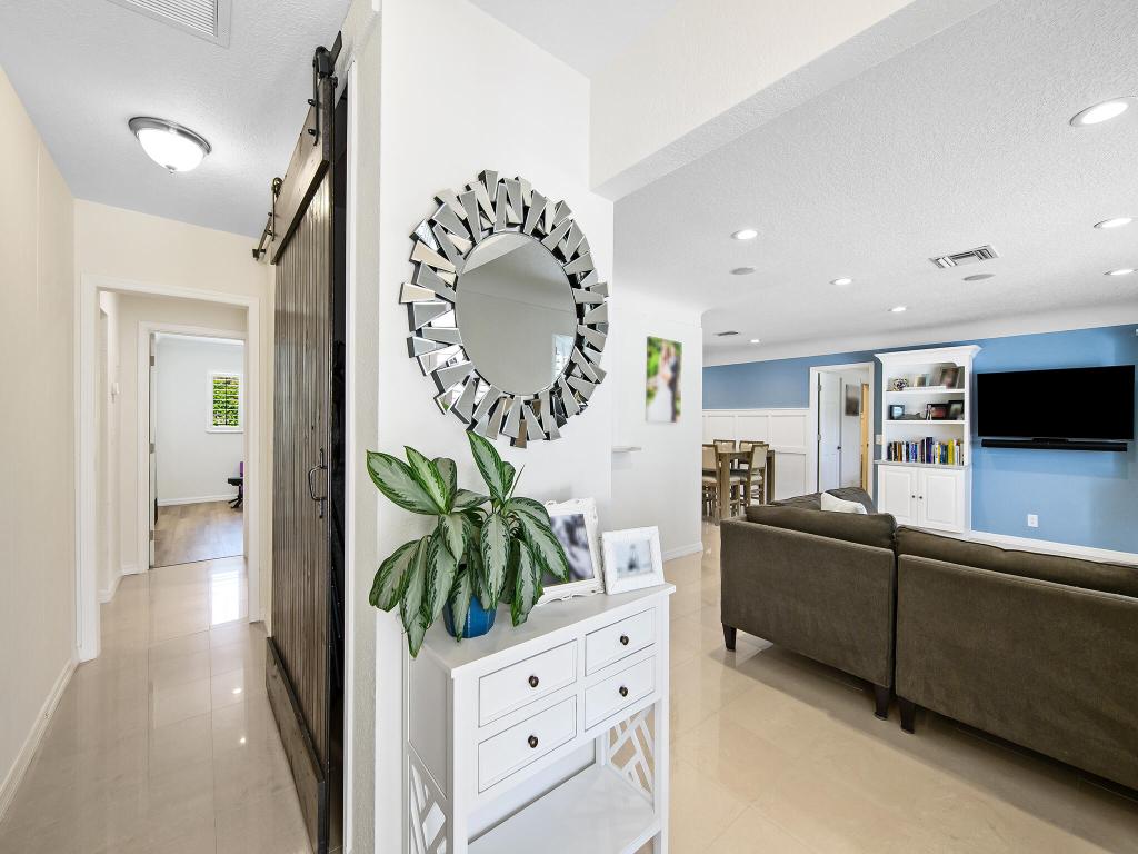 2401 NE 45th Lighthouse Point, FL 33064