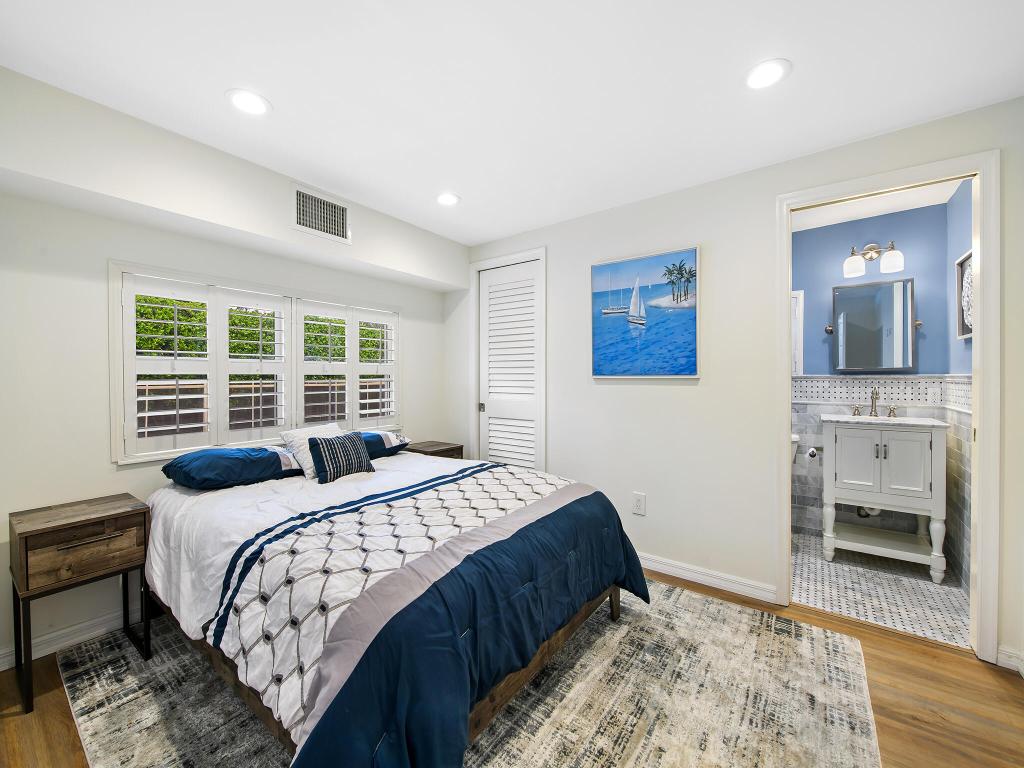 2401 NE 45th Lighthouse Point, FL 33064