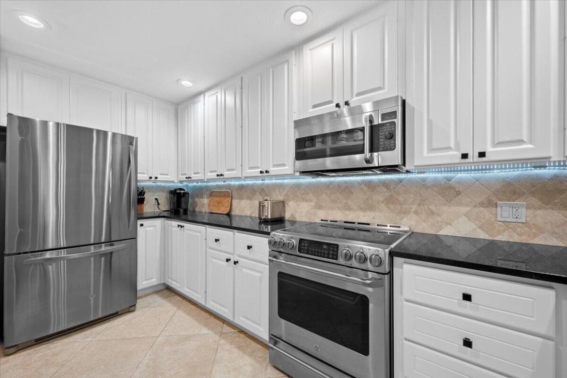 164 Soriano Jupiter, FL 33458