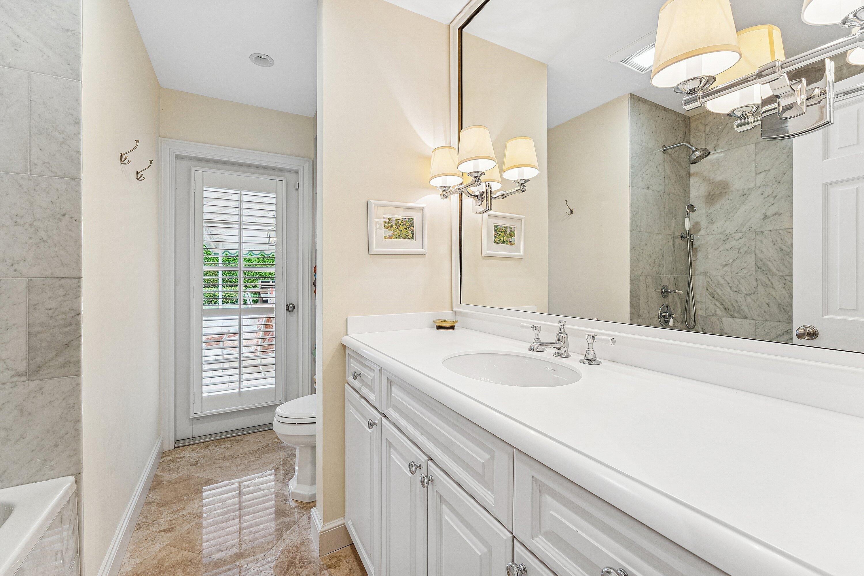 230 Onondaga Palm Beach, FL 33480