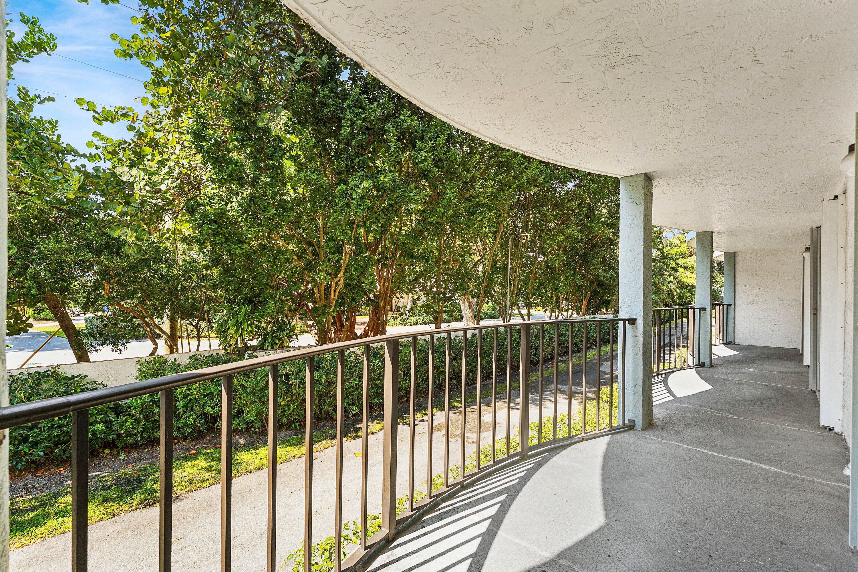 3909 N Ocean #106 Fort Lauderdale, FL 33308