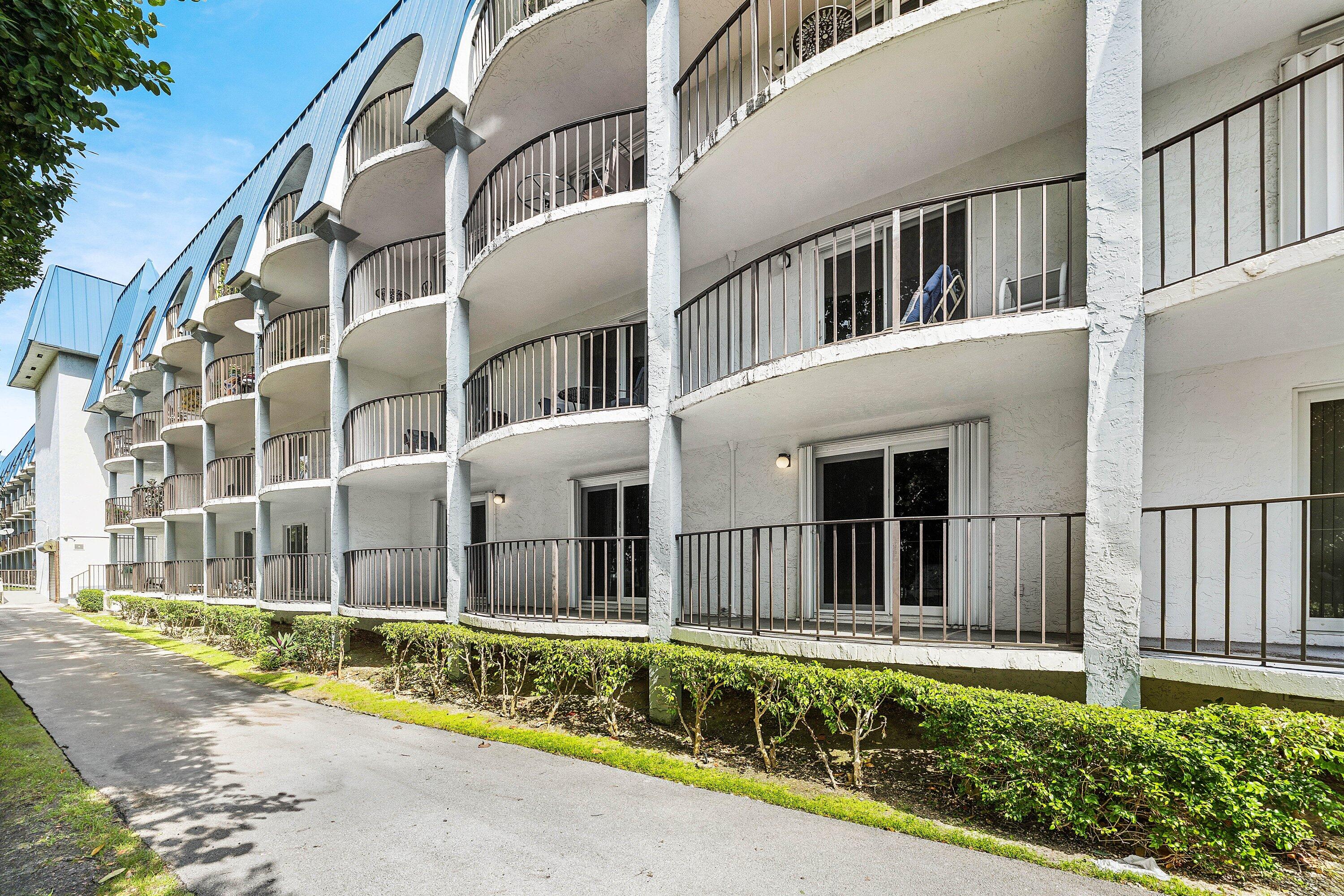 3909 N Ocean #106 Fort Lauderdale, FL 33308