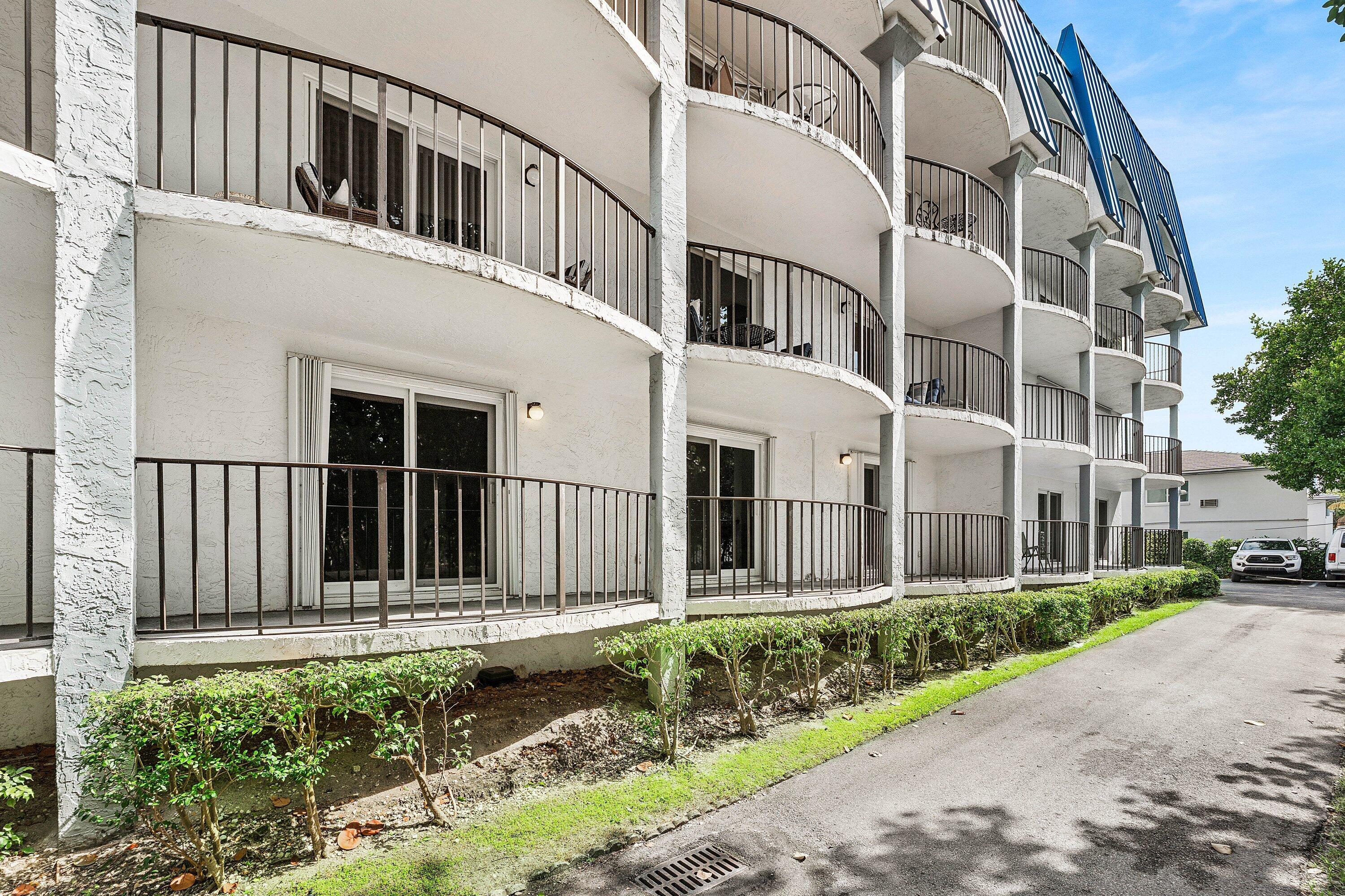 3909 N Ocean #106 Fort Lauderdale, FL 33308