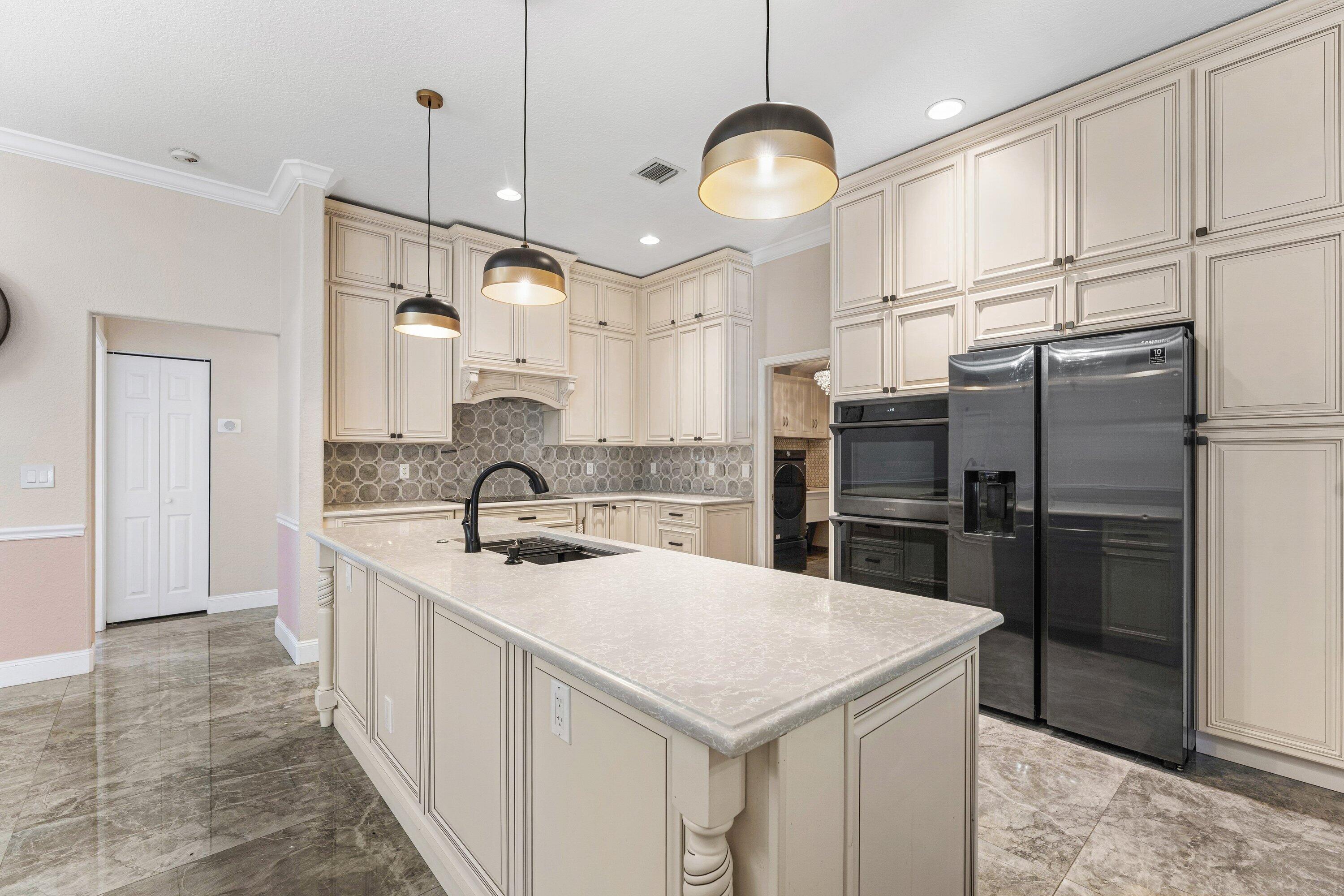 13256 Temple The Acreage, FL 33412