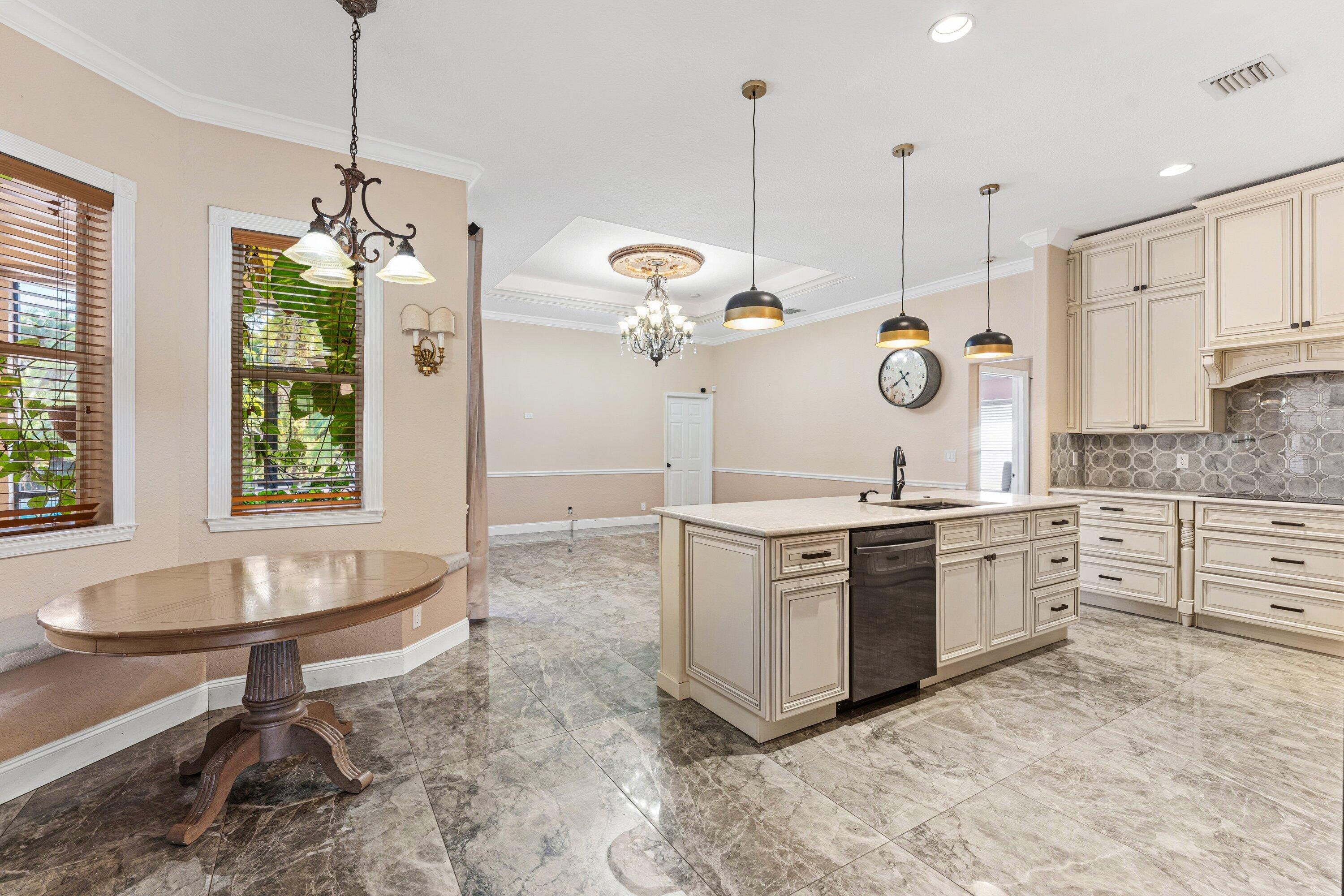 13256 Temple The Acreage, FL 33412