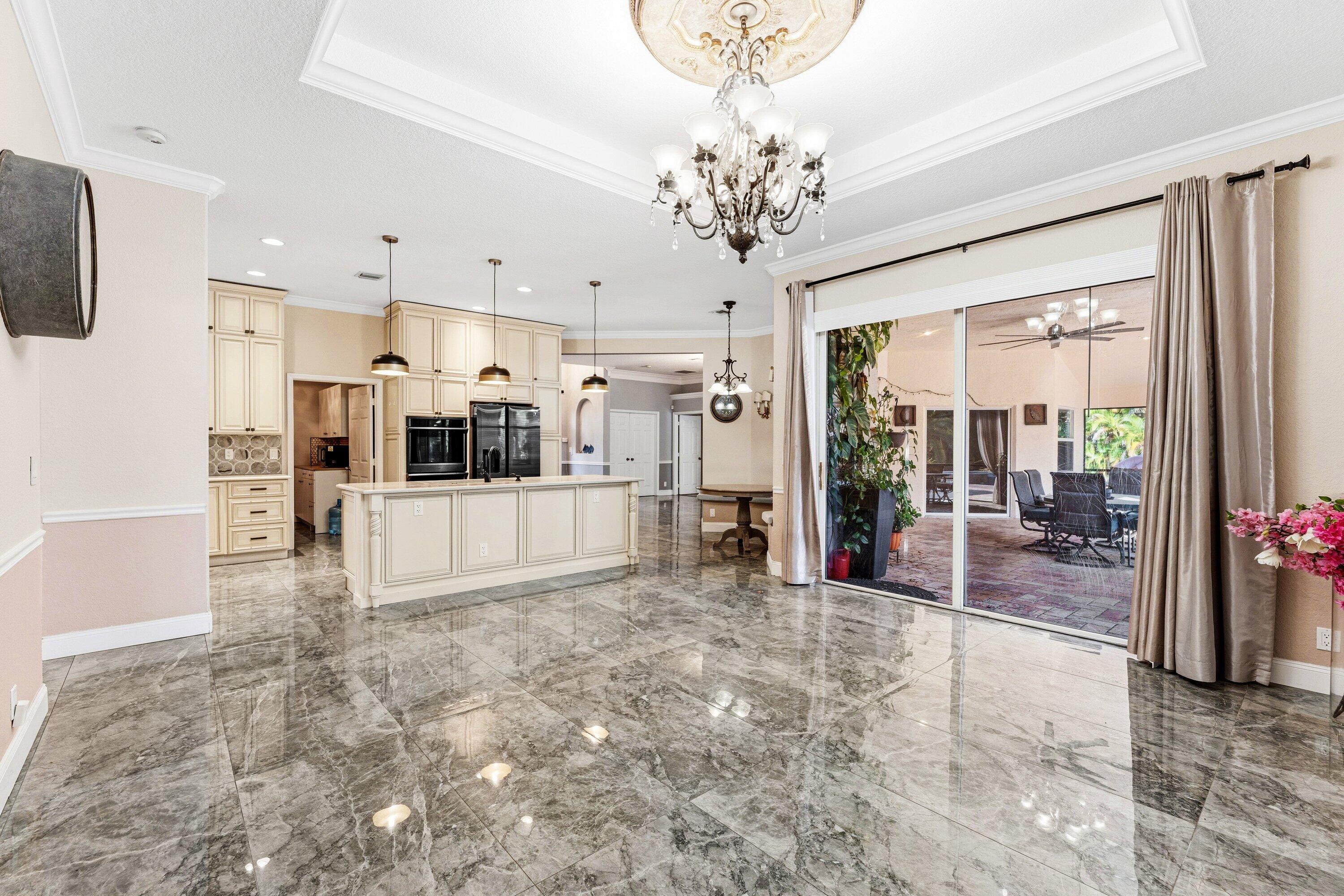 13256 Temple The Acreage, FL 33412