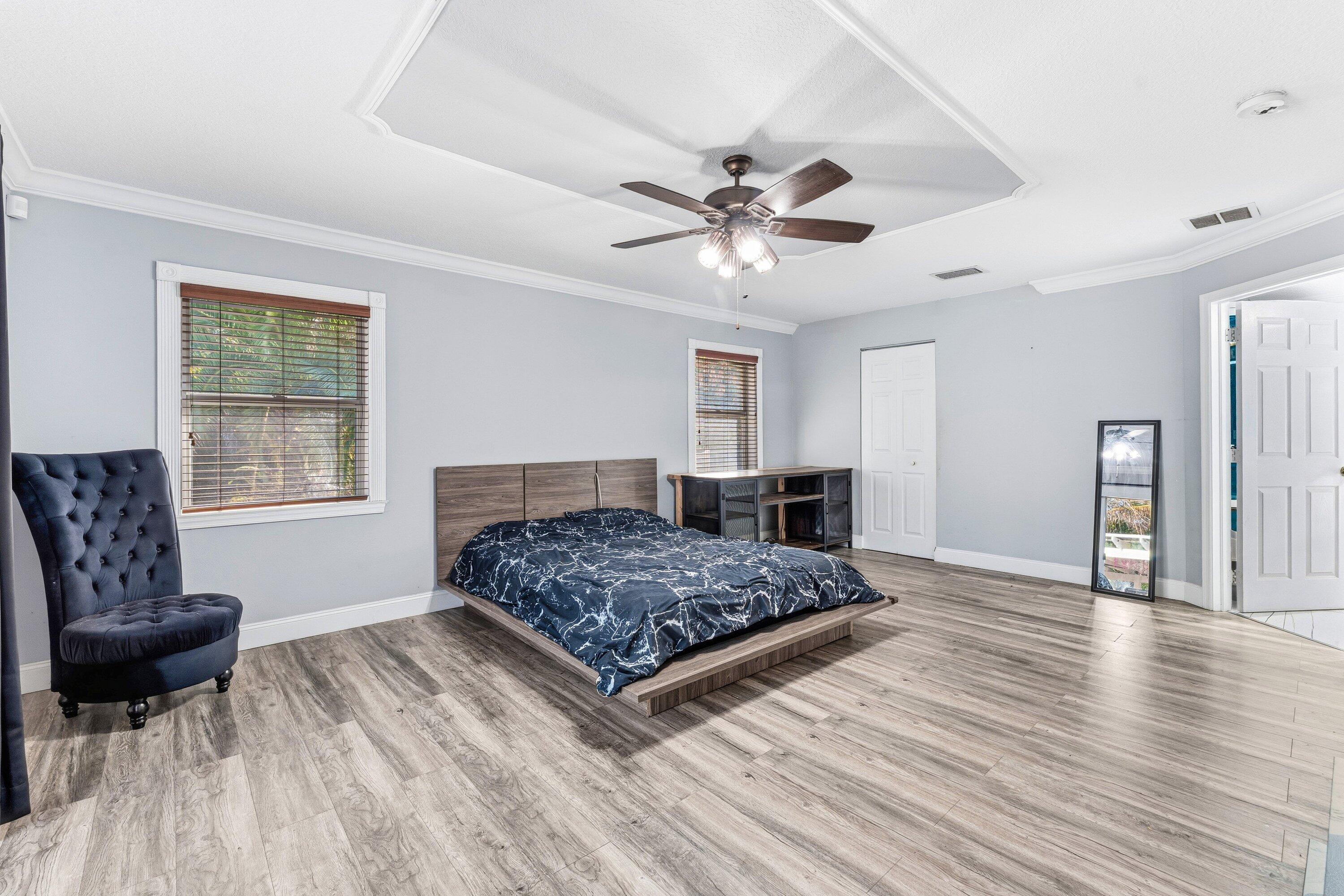 13256 Temple The Acreage, FL 33412