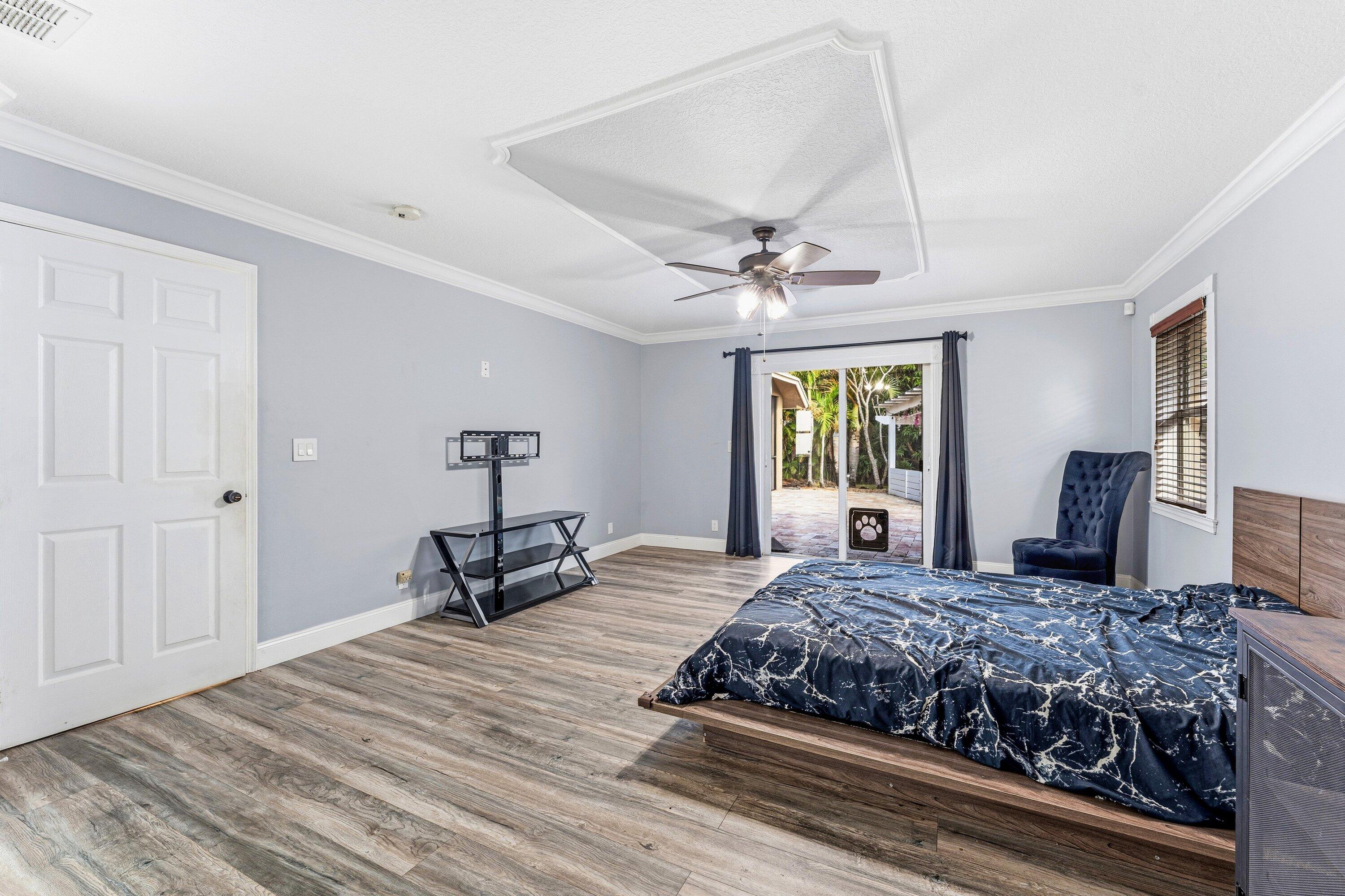 13256 Temple The Acreage, FL 33412