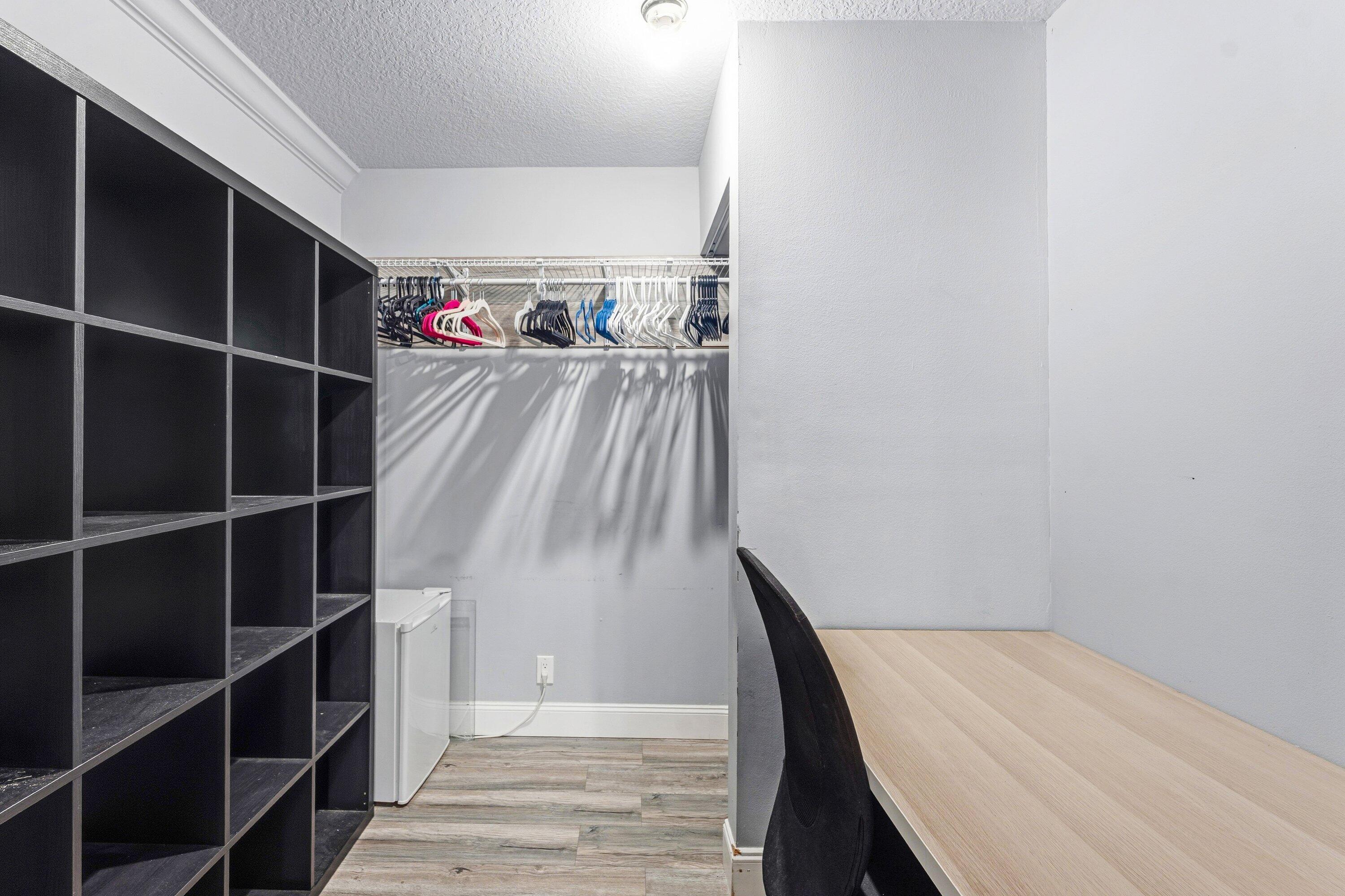 13256 Temple The Acreage, FL 33412