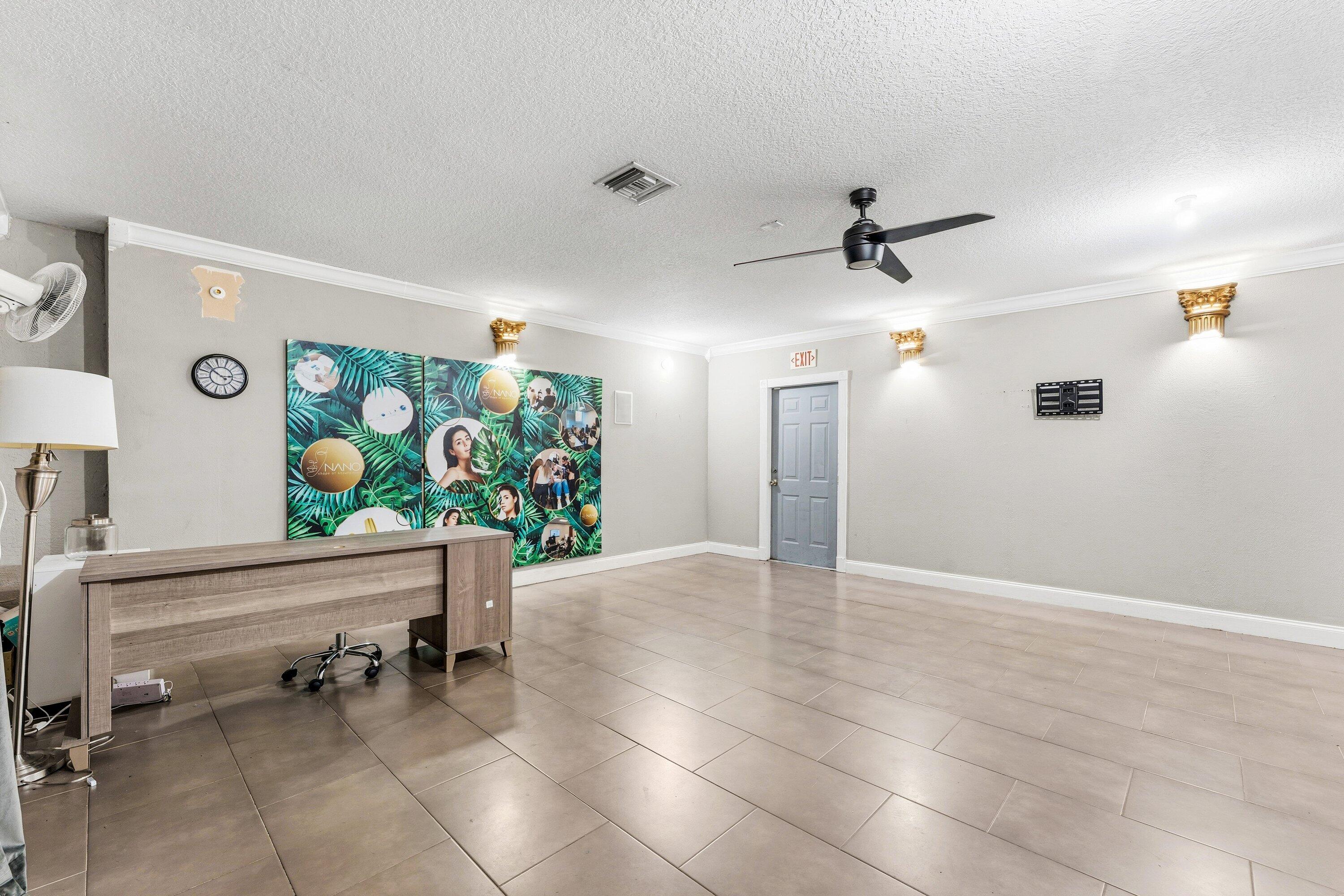 13256 Temple The Acreage, FL 33412