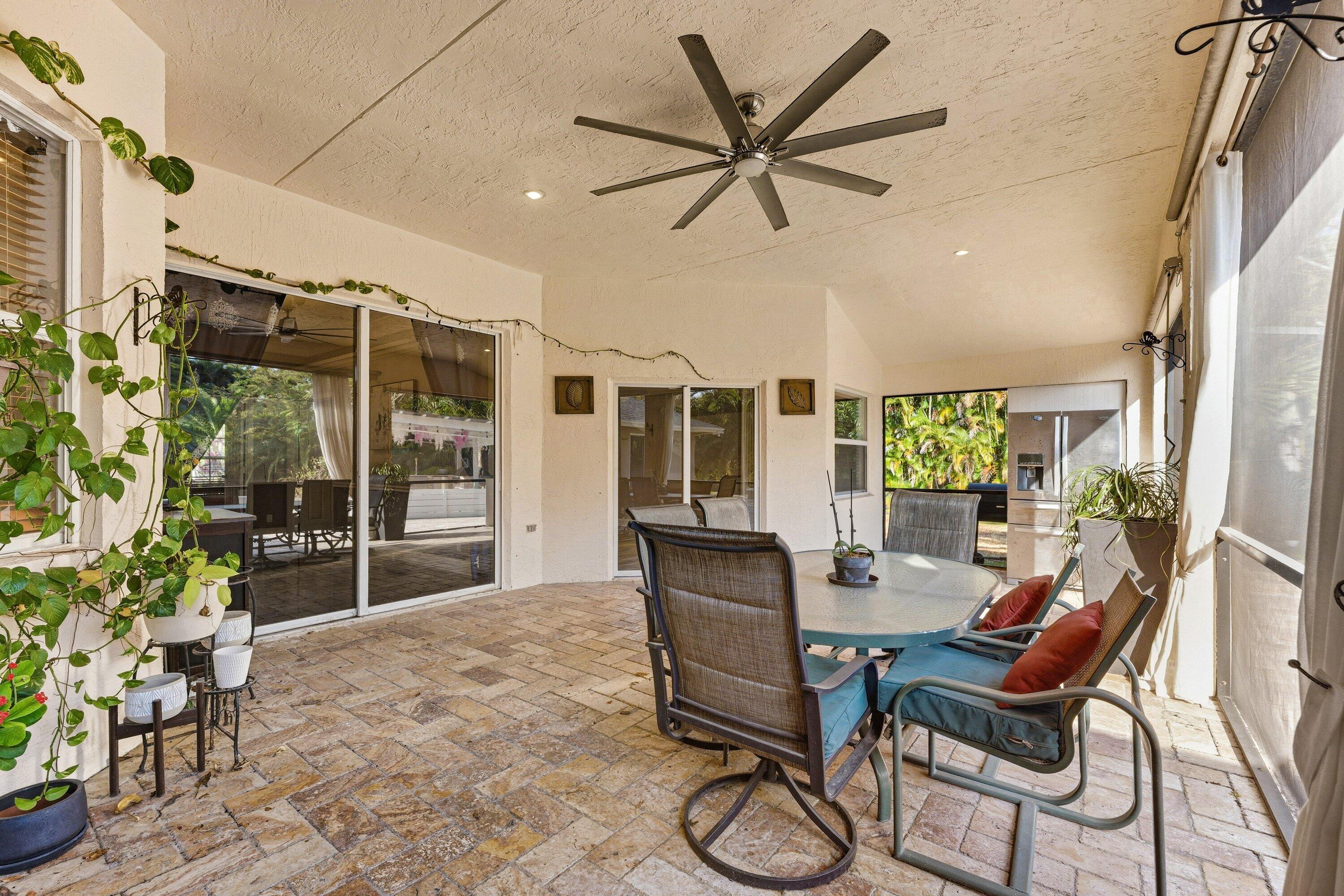 13256 Temple The Acreage, FL 33412