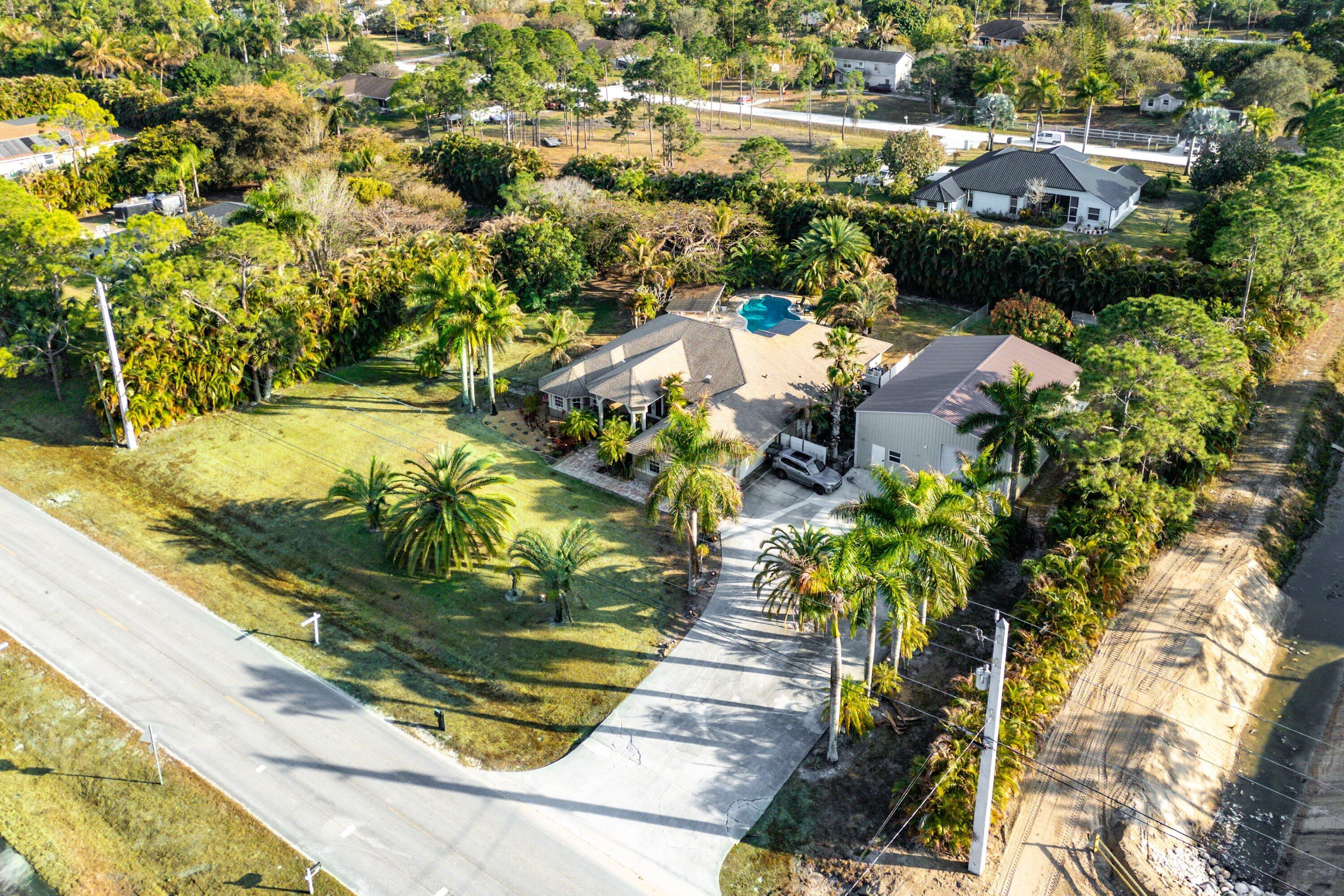 13256 Temple The Acreage, FL 33412