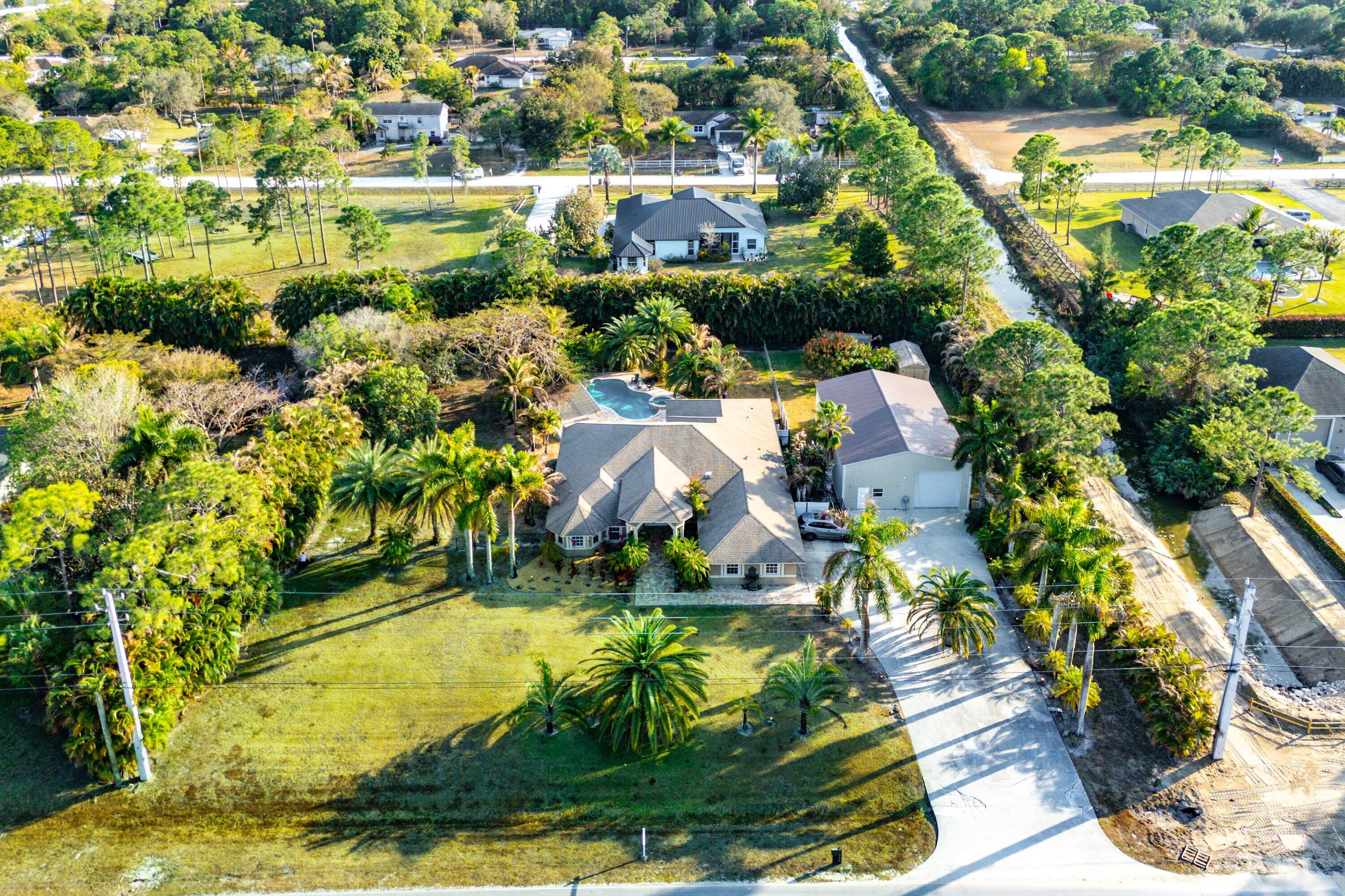 13256 Temple The Acreage, FL 33412
