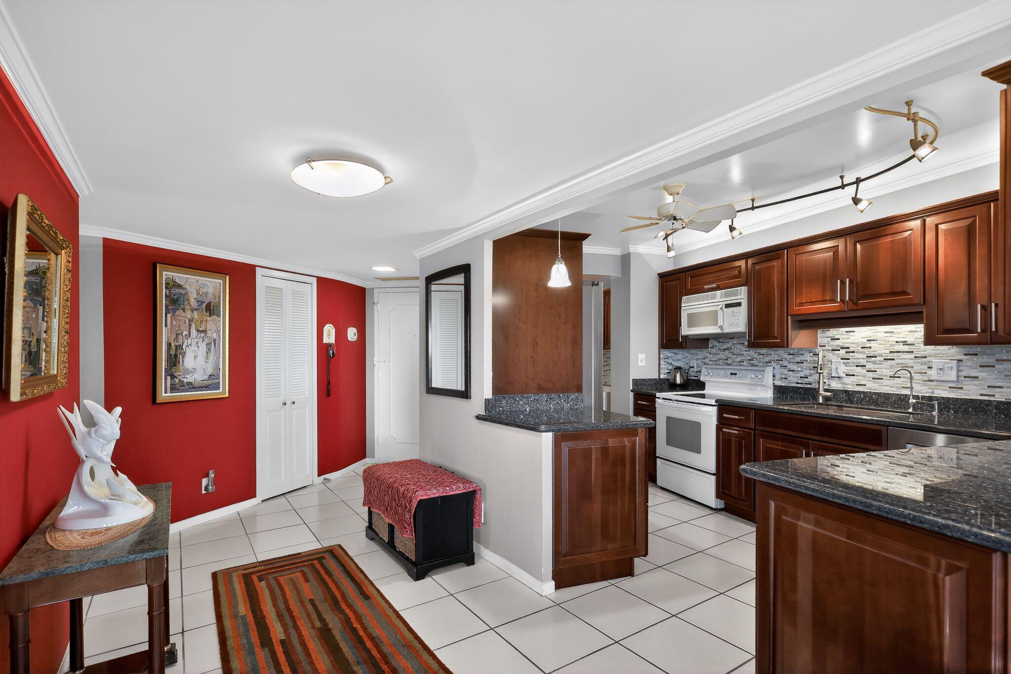 3000 Holiday #1505 Fort Lauderdale, FL 33316