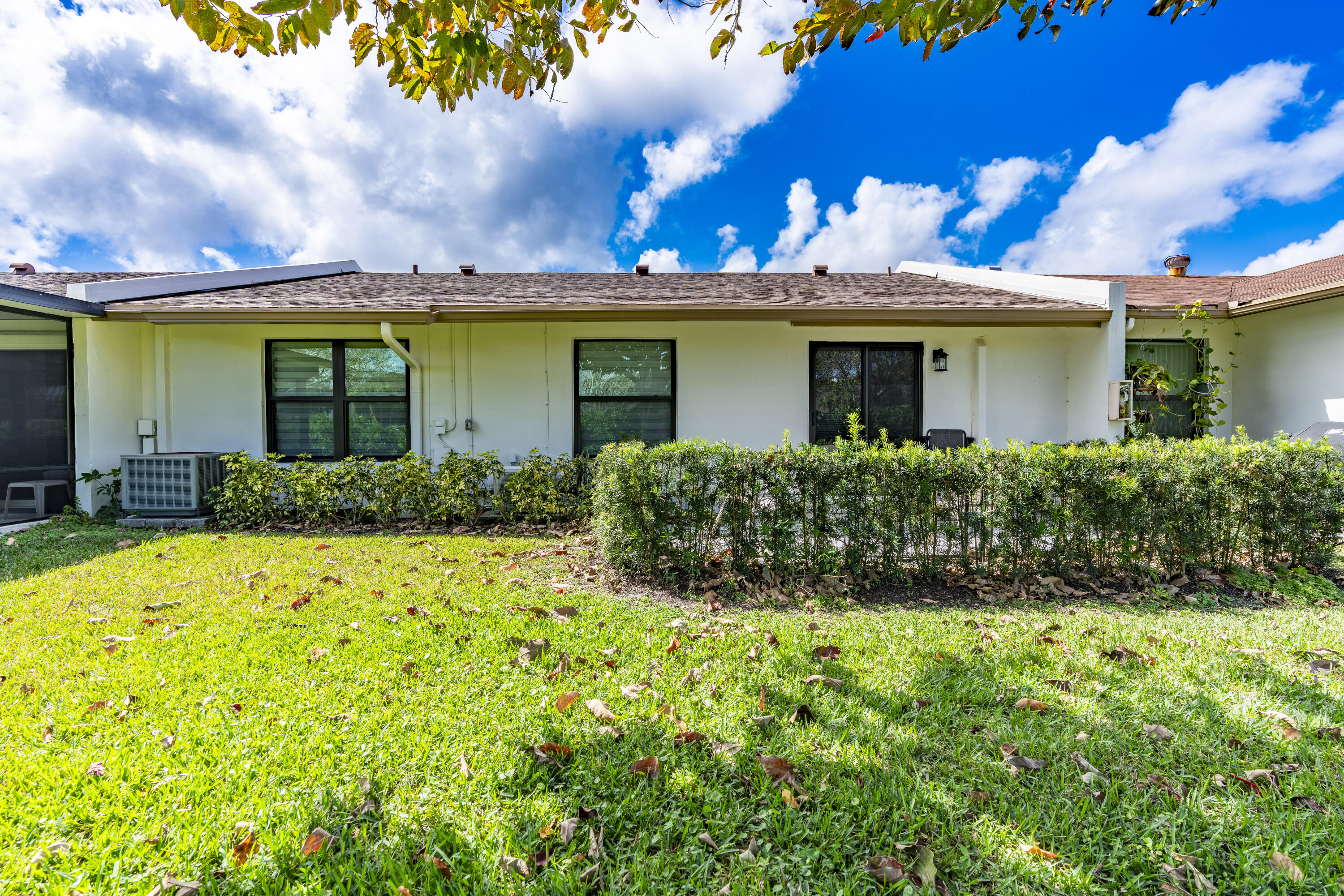 15812 Philodendron Delray Beach, FL 33484