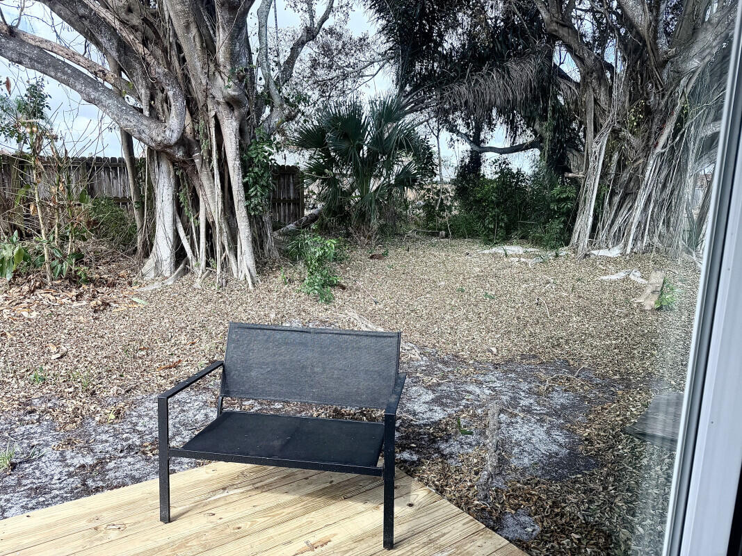 2092 SE Talwood Port St Lucie, FL 34952