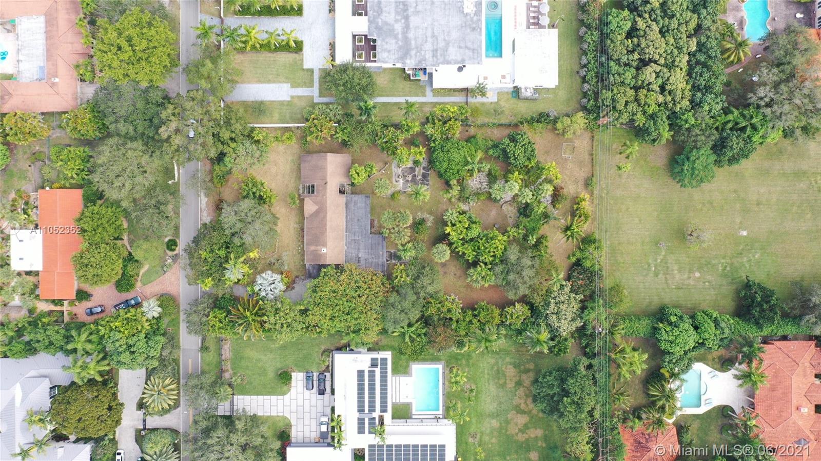 7474 SW 102nd St,Pinecrest, FL 33156