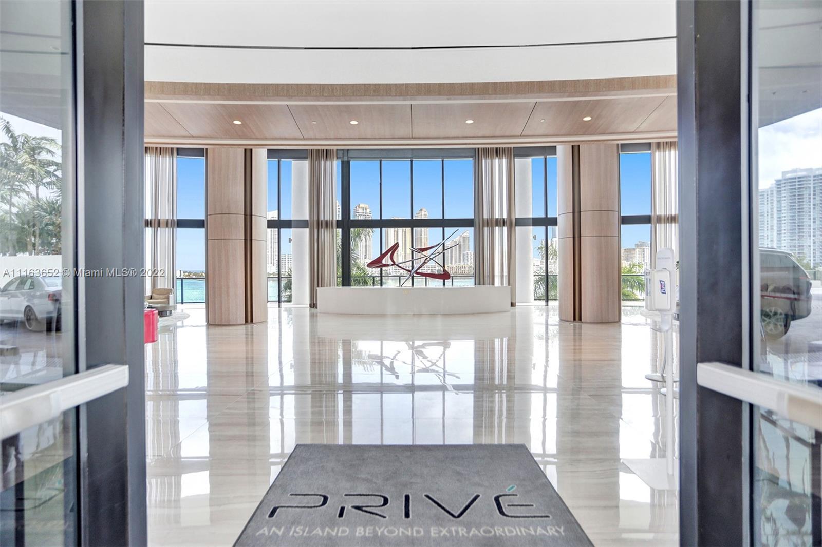 image Prive Miami40