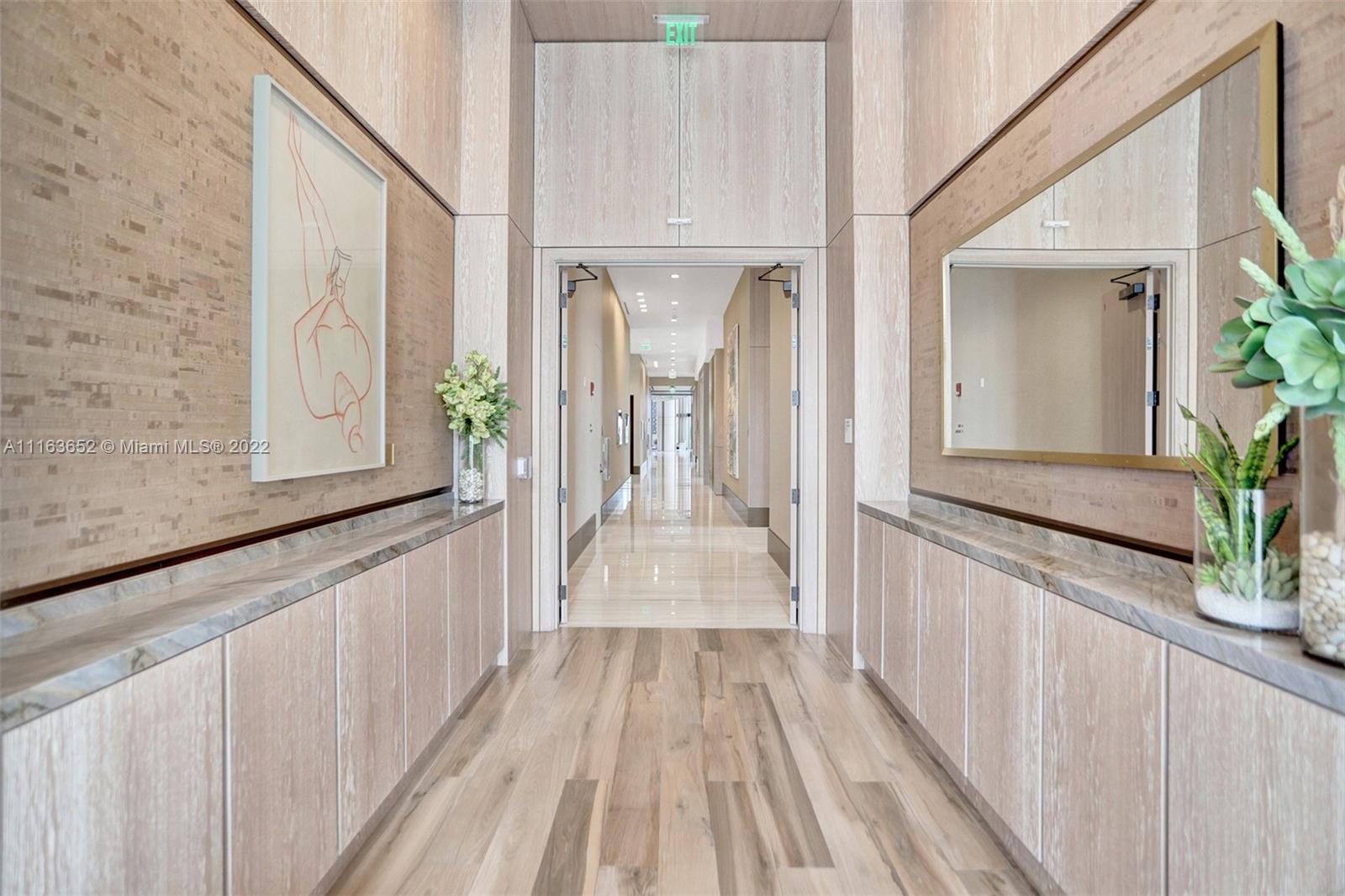 image Prive Miami44