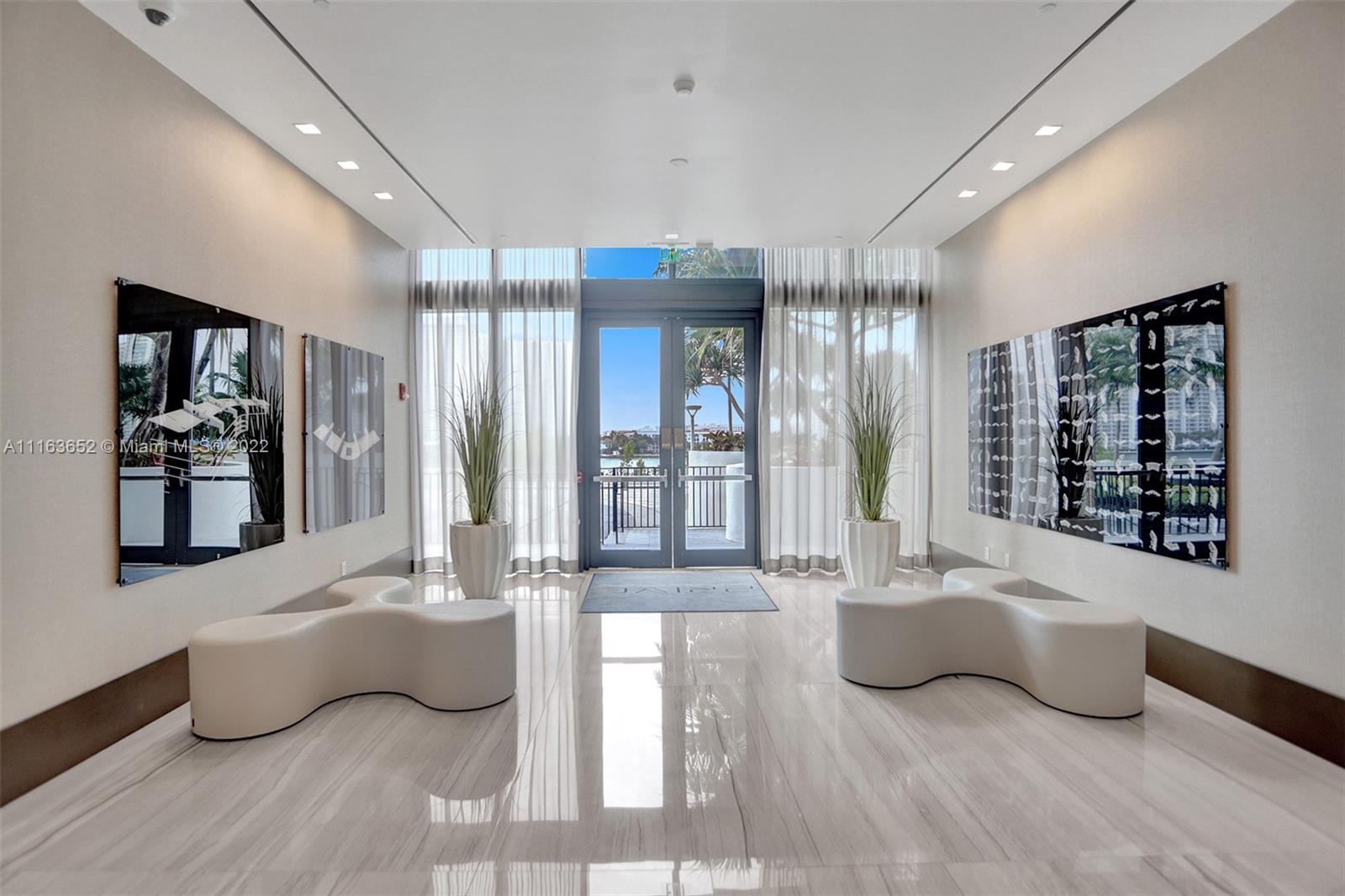 image Prive Miami47