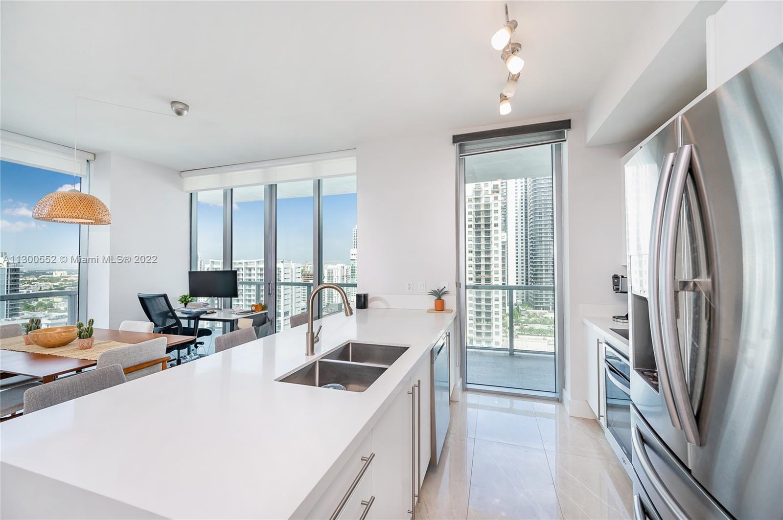 1111 SW 1st Ave #2625-N Miami, FL 33130