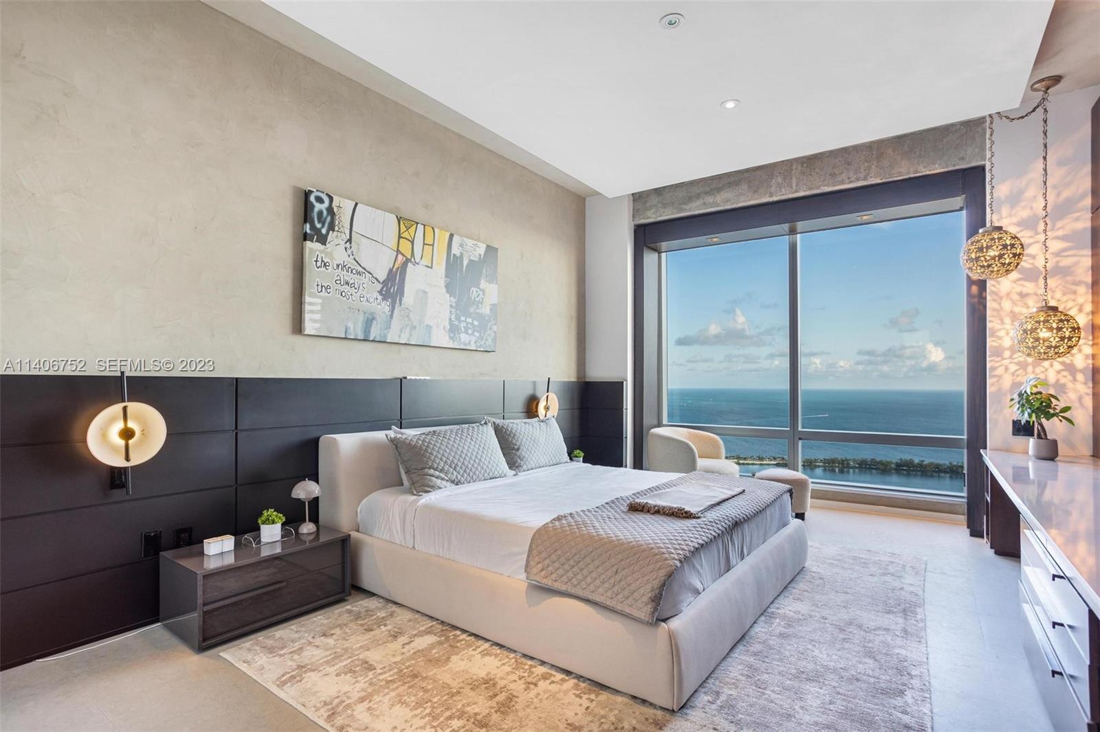 image Four Seasons Residences Miami6