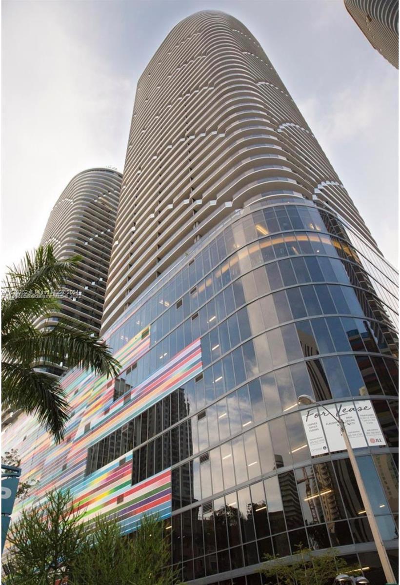 image Brickell Heights East0