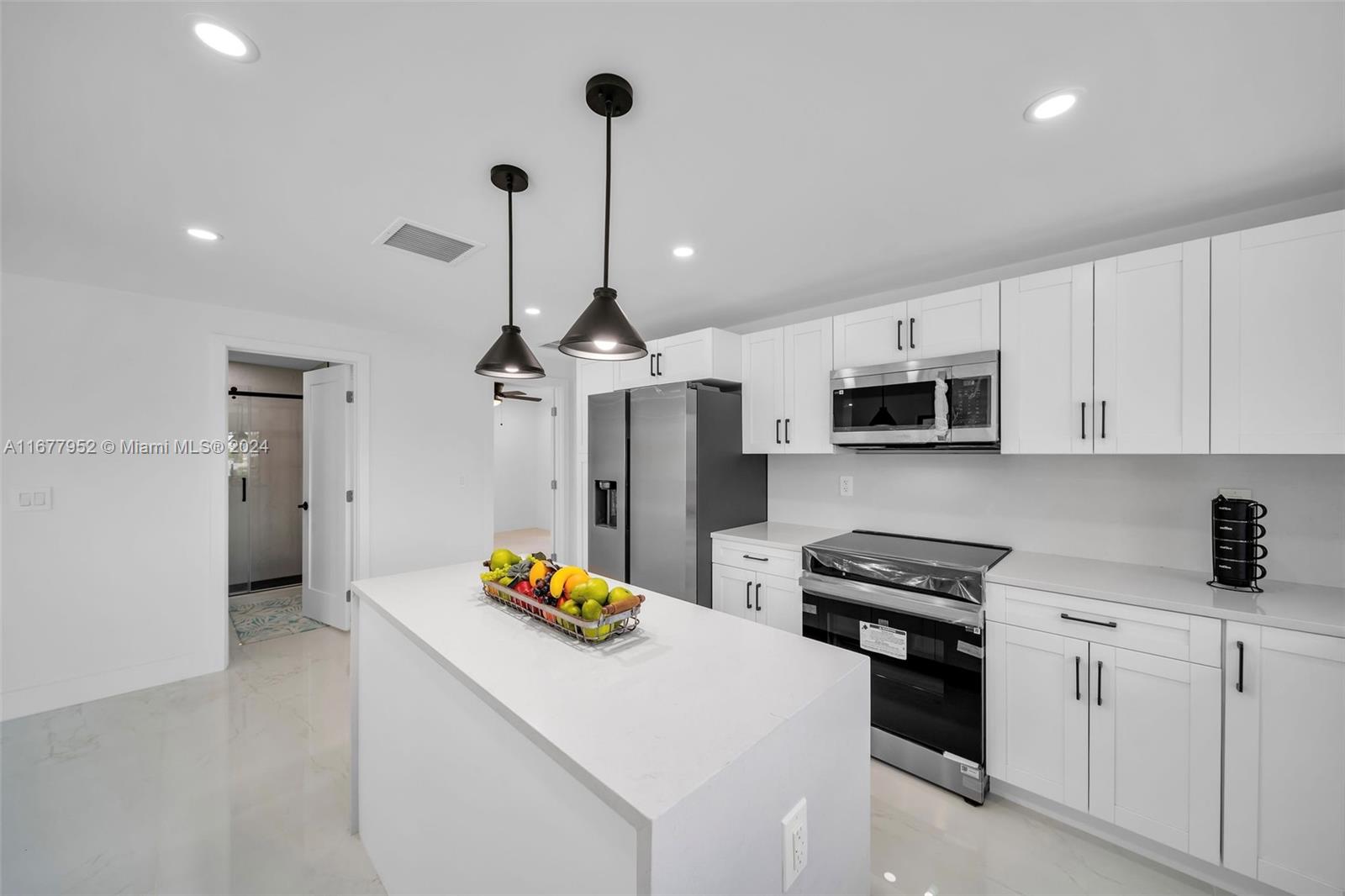 2851 SE 19th Pl,Cape Coral, FL 33904