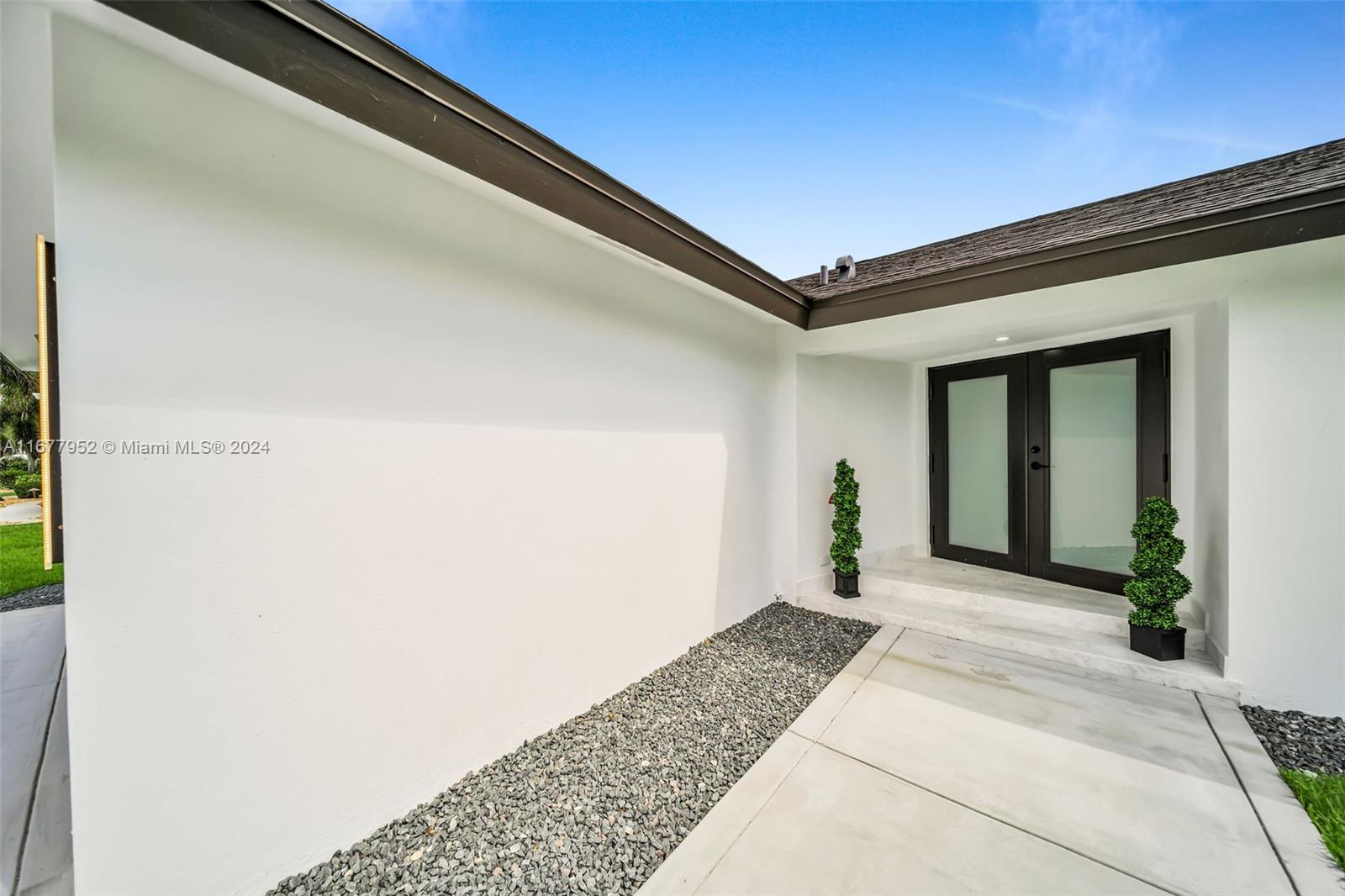 2851 SE 19th Pl,Cape Coral, FL 33904