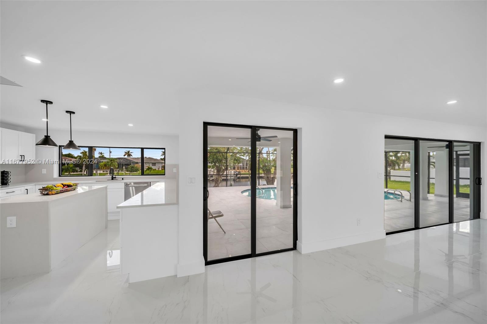 2851 SE 19th Pl,Cape Coral, FL 33904