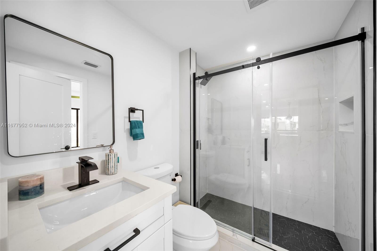 2851 SE 19th Pl,Cape Coral, FL 33904