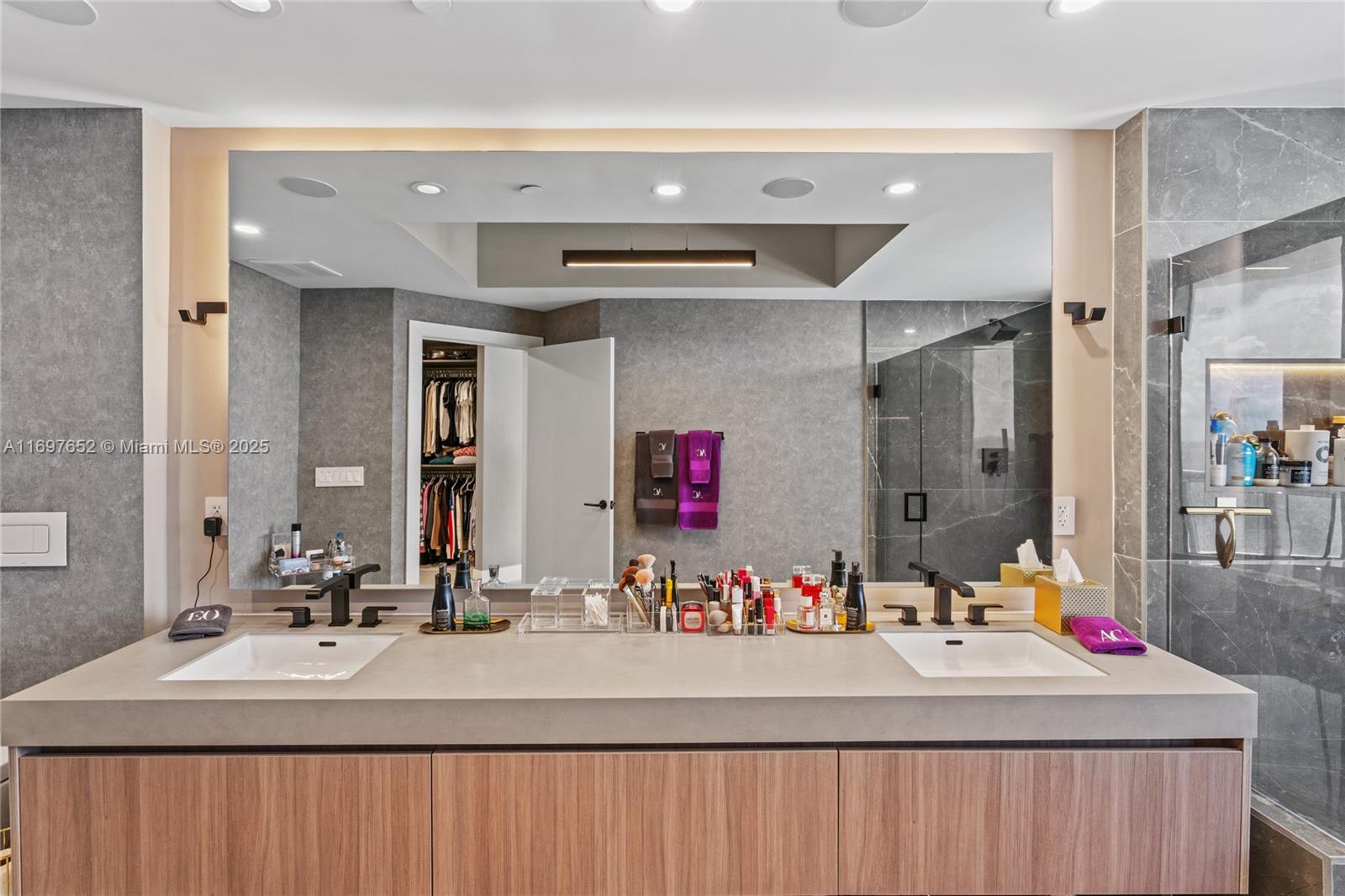 image Acqualina Ocean Residence33