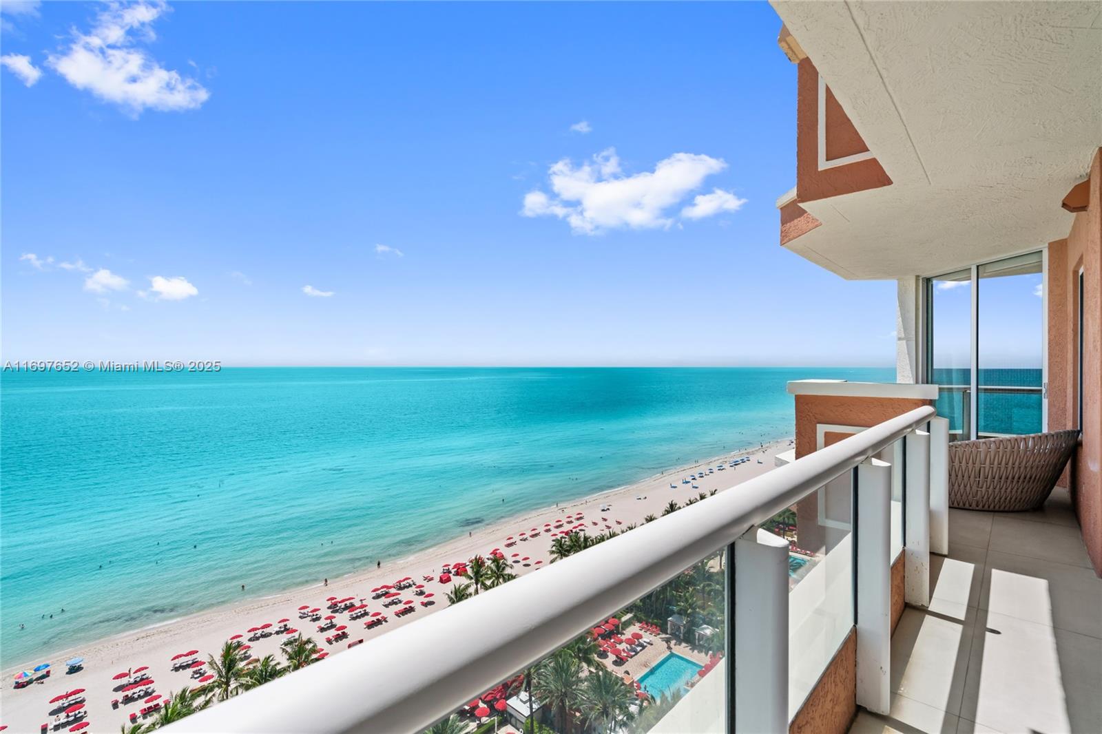 image Acqualina Ocean Residence53