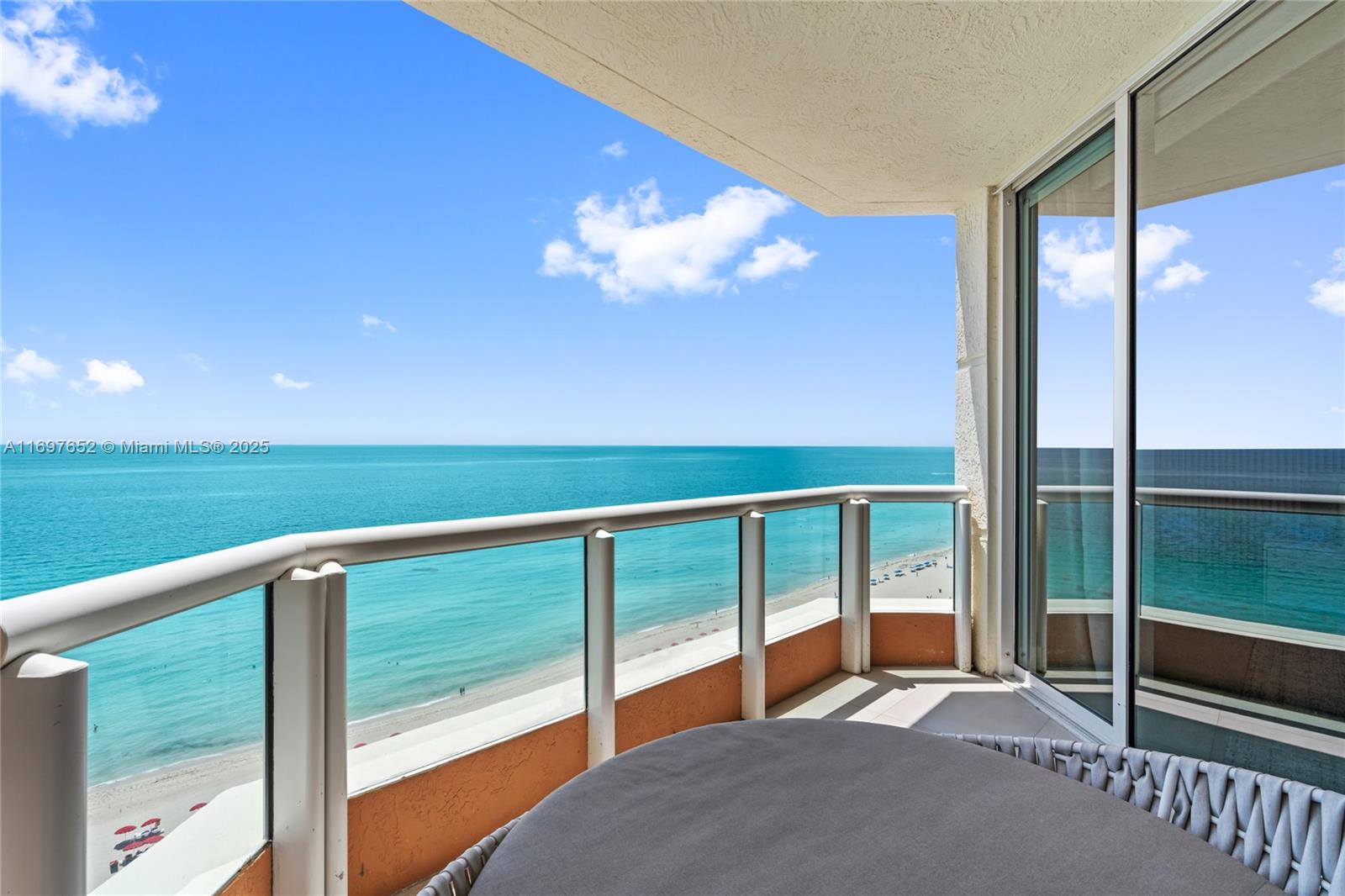 image Acqualina Ocean Residence55