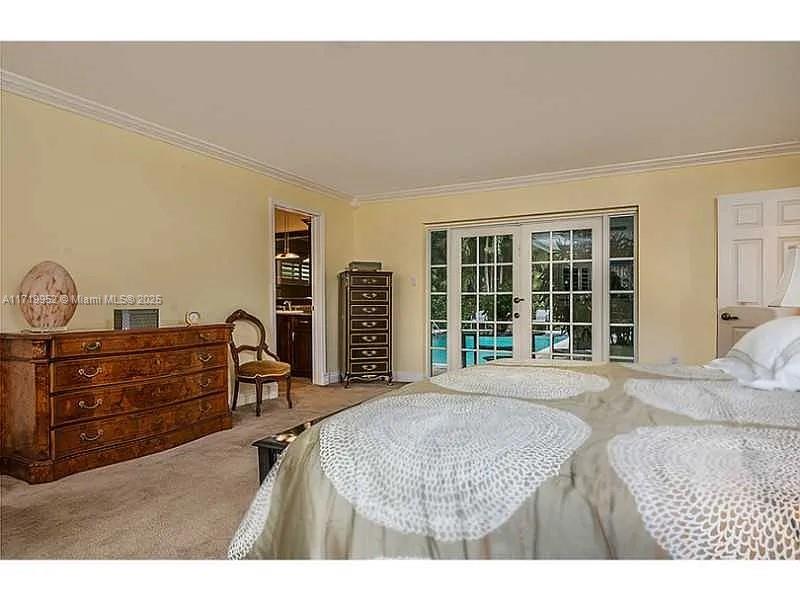 570 Ocean Blvd Golden Beach, FL 33160