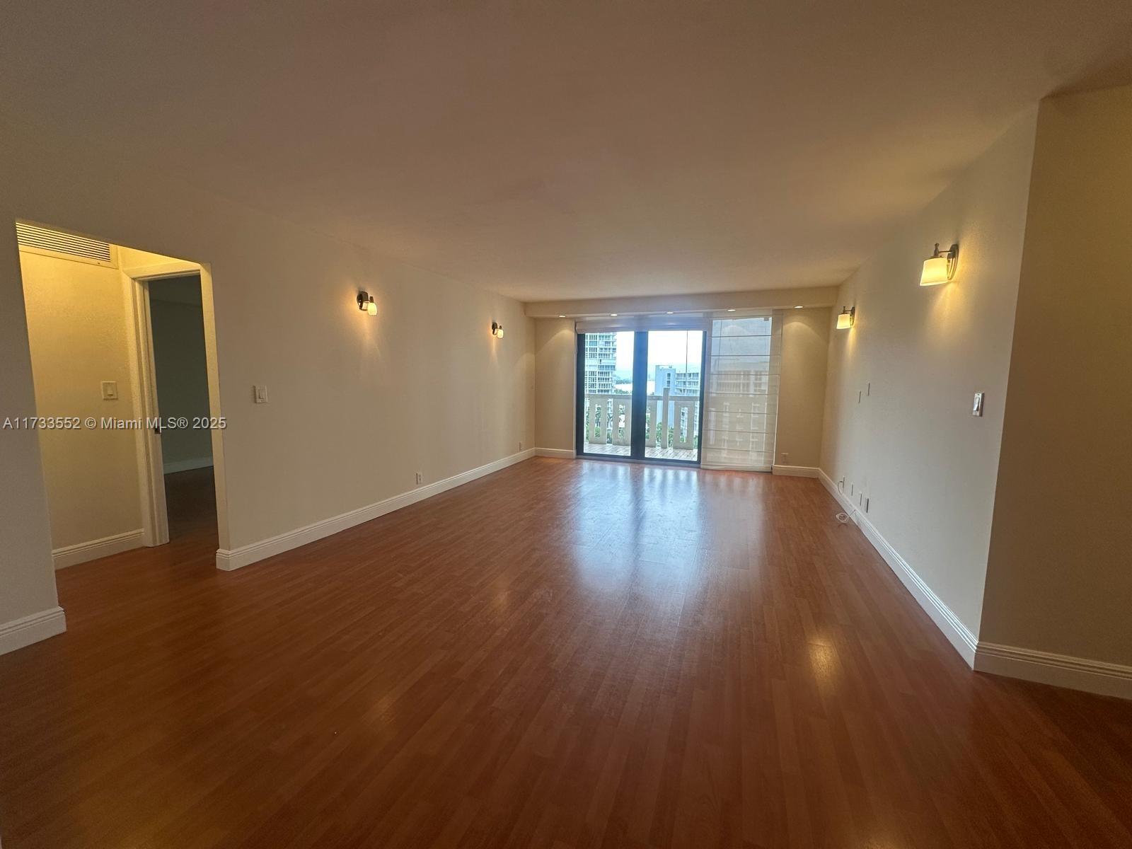 image Towers Of Key Biscayne18