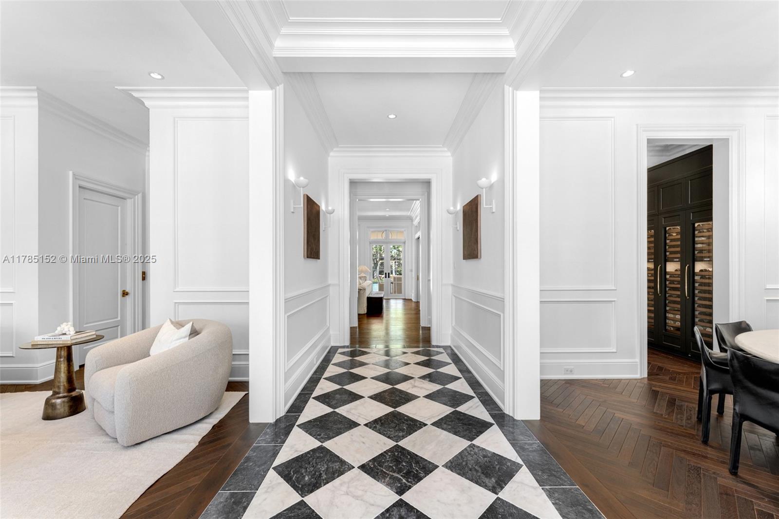 7393 SW 79th Ct Miami, FL 33143