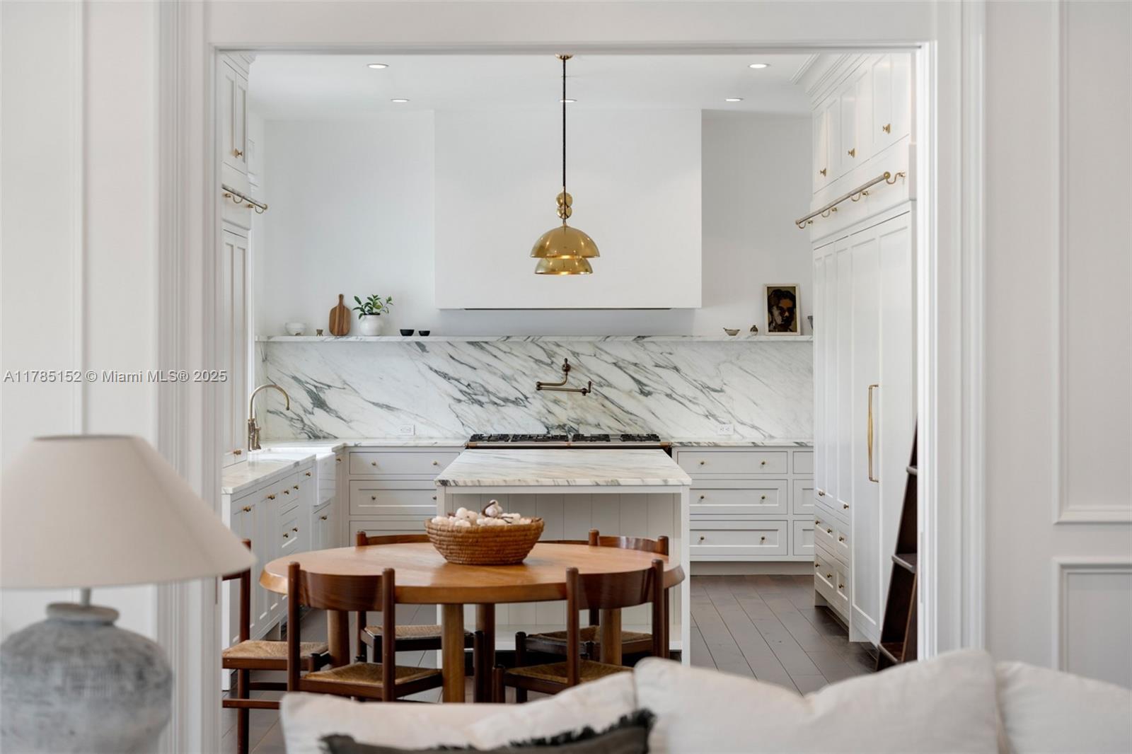 7393 SW 79th Ct Miami, FL 33143