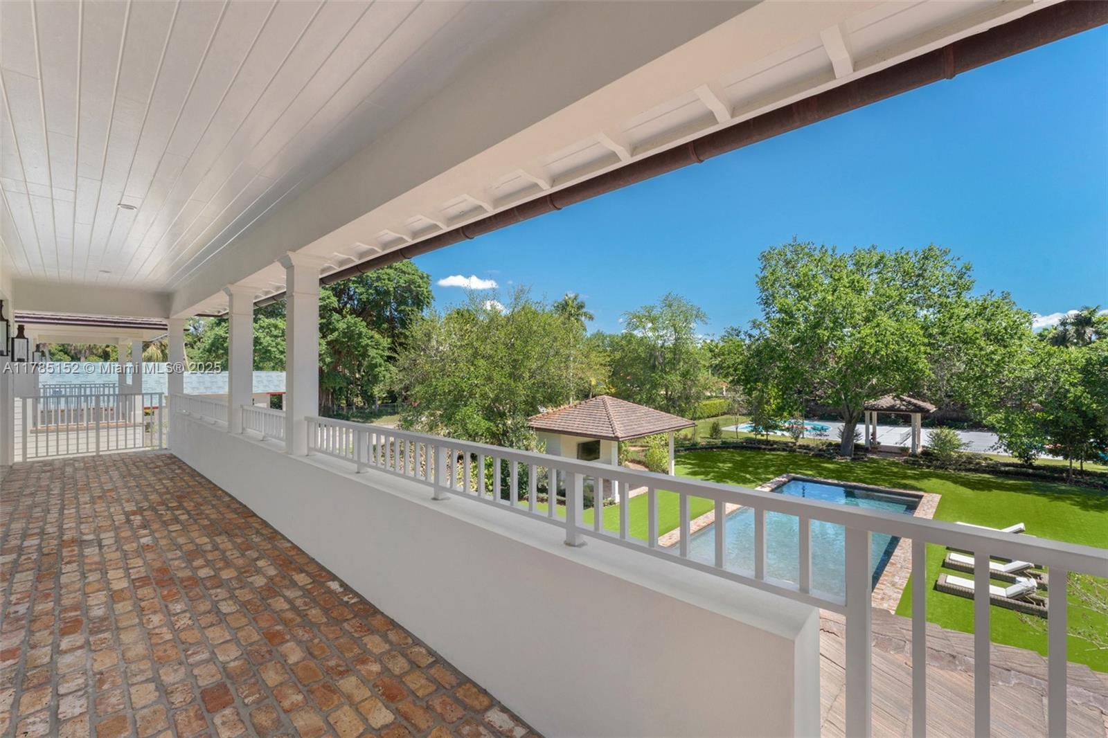 7393 SW 79th Ct Miami, FL 33143