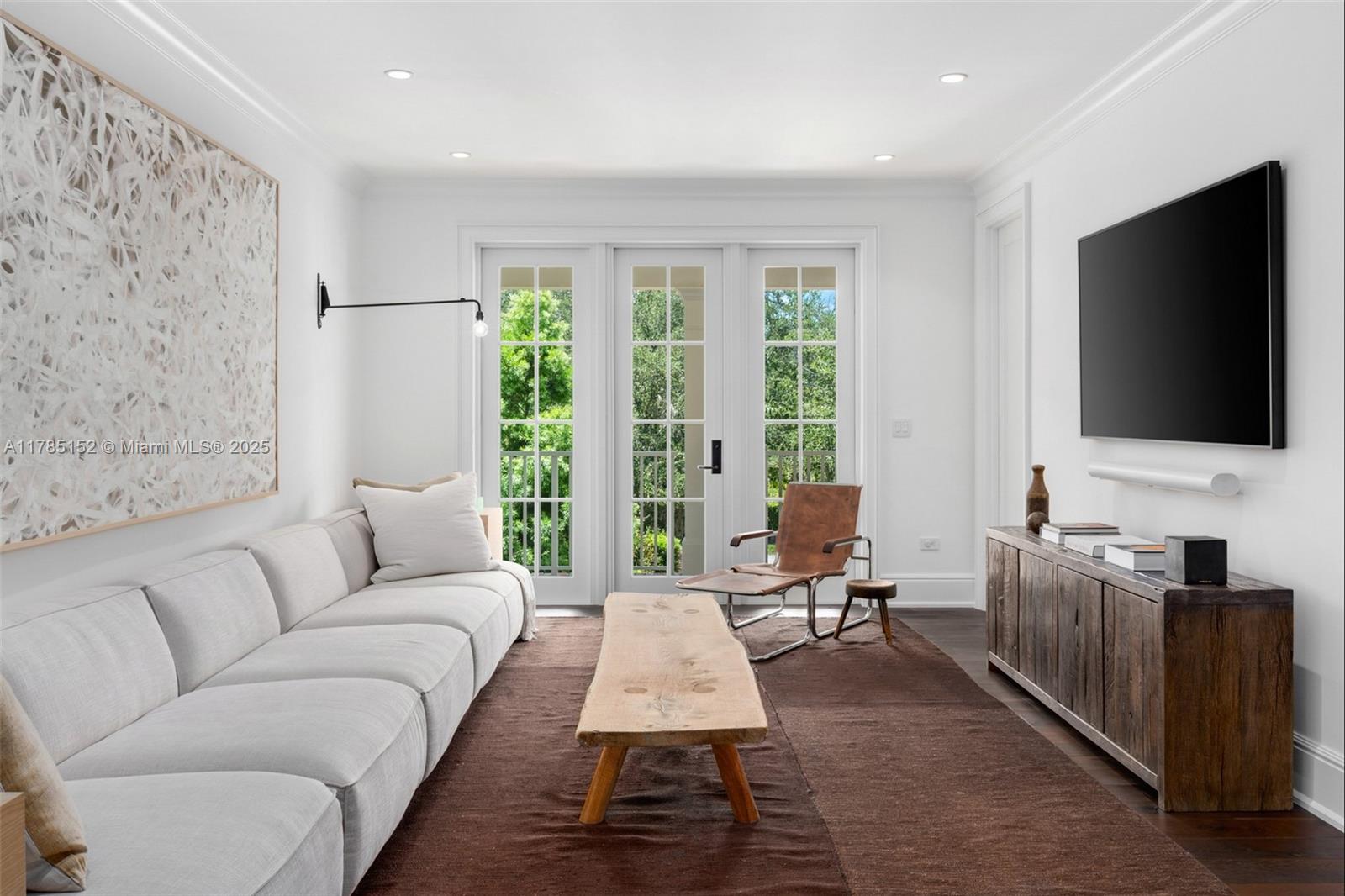 7393 SW 79th Ct Miami, FL 33143