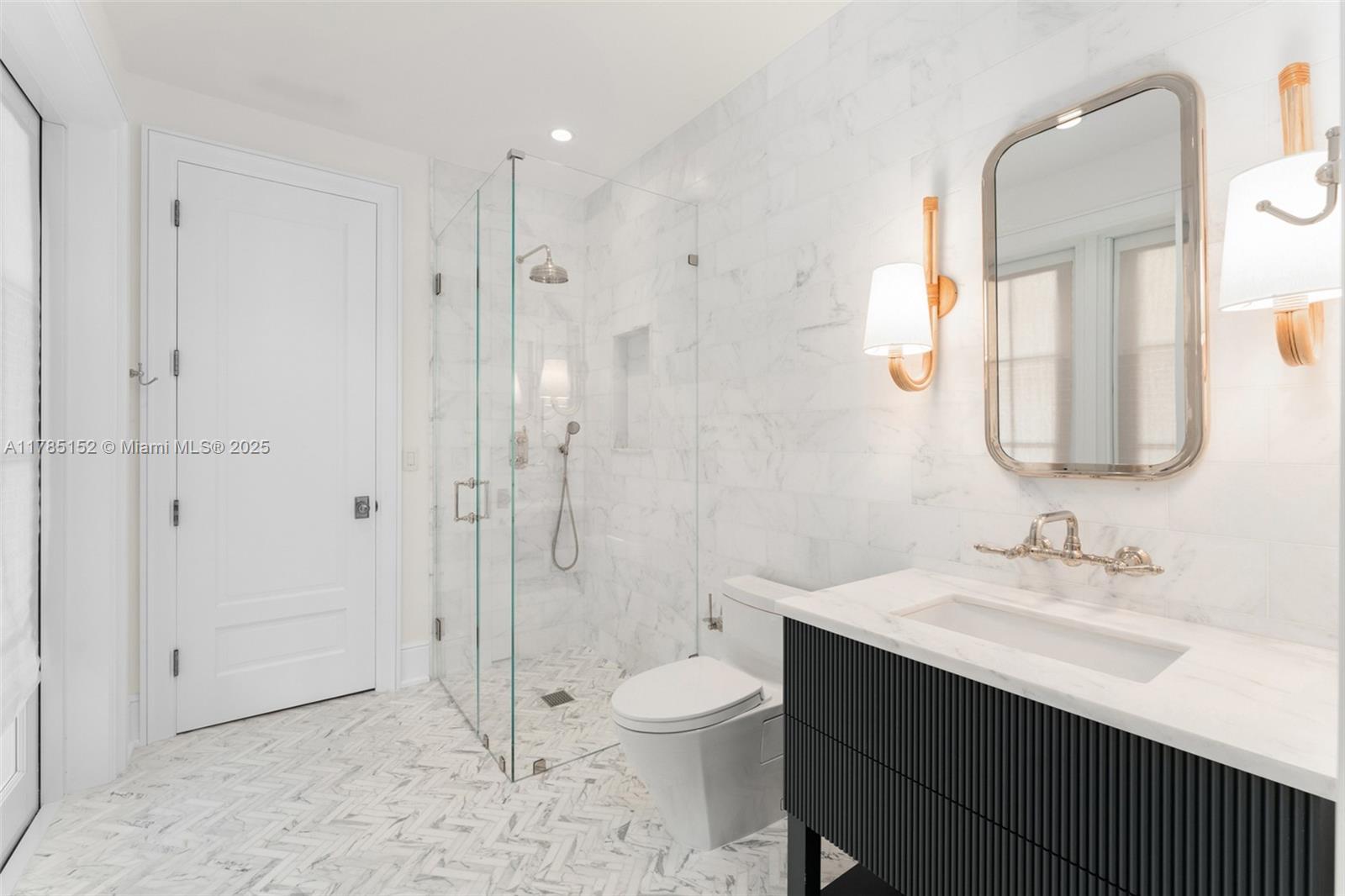 7393 SW 79th Ct Miami, FL 33143