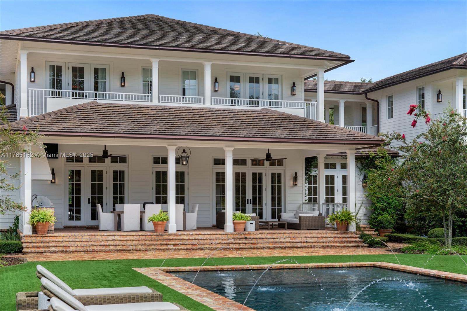 7393 SW 79th Ct Miami, FL 33143